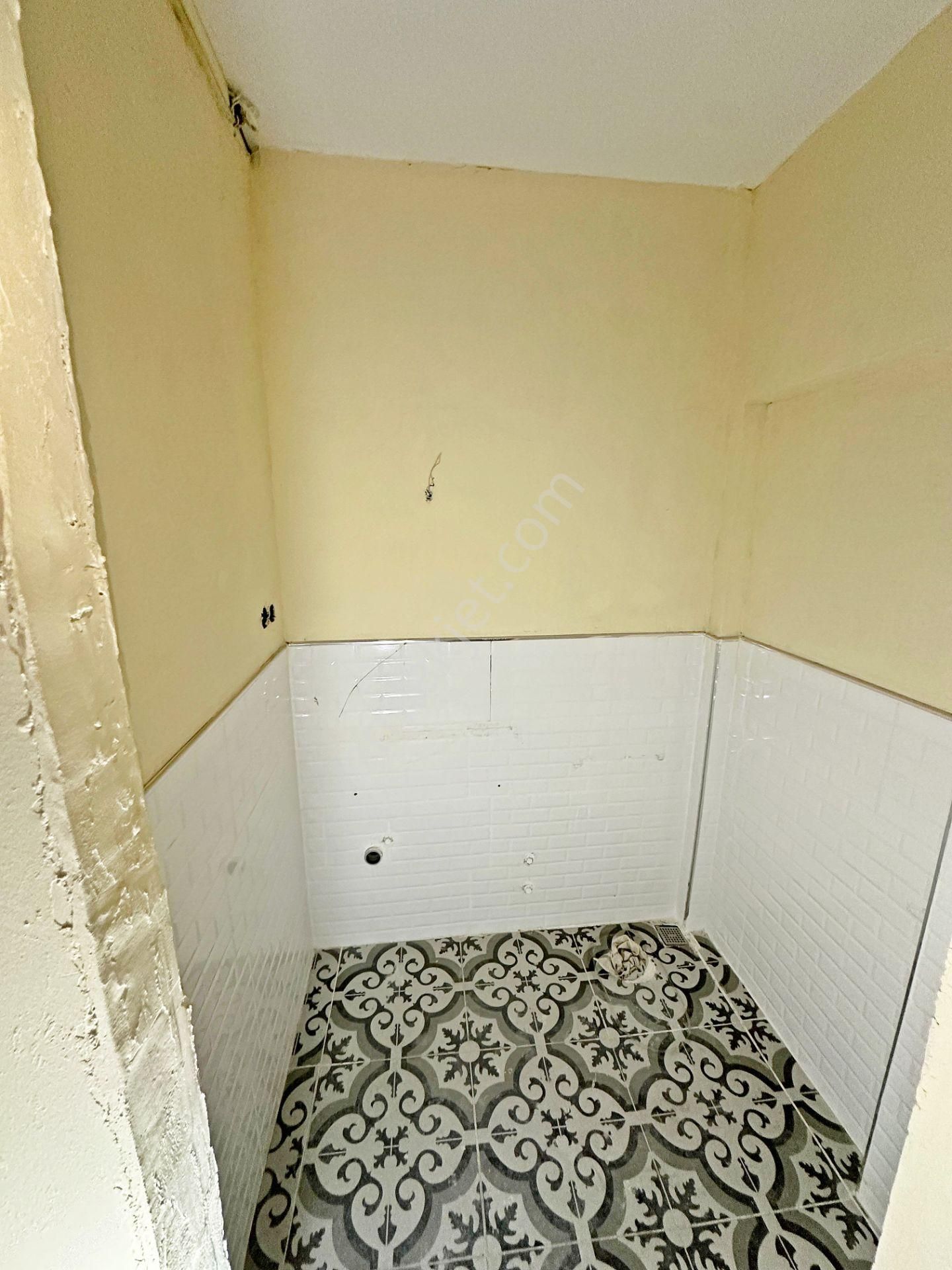 Gayrettepe Zorlu Center Yanı Satılık İşyeri Ofis 4+1 İskanlı Krediye Uygun Cadde Üzeri - Görsel 23