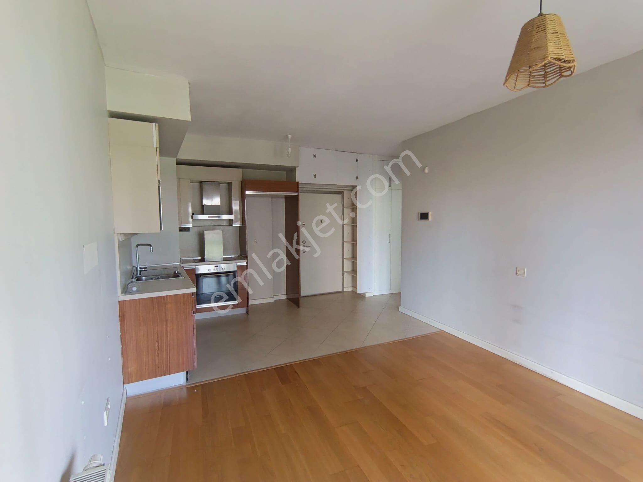 Seeworld Sinpaş Liva Turkuaz Boş 1+1 Balkon Site İçi 75m2 Liva - Görsel 5