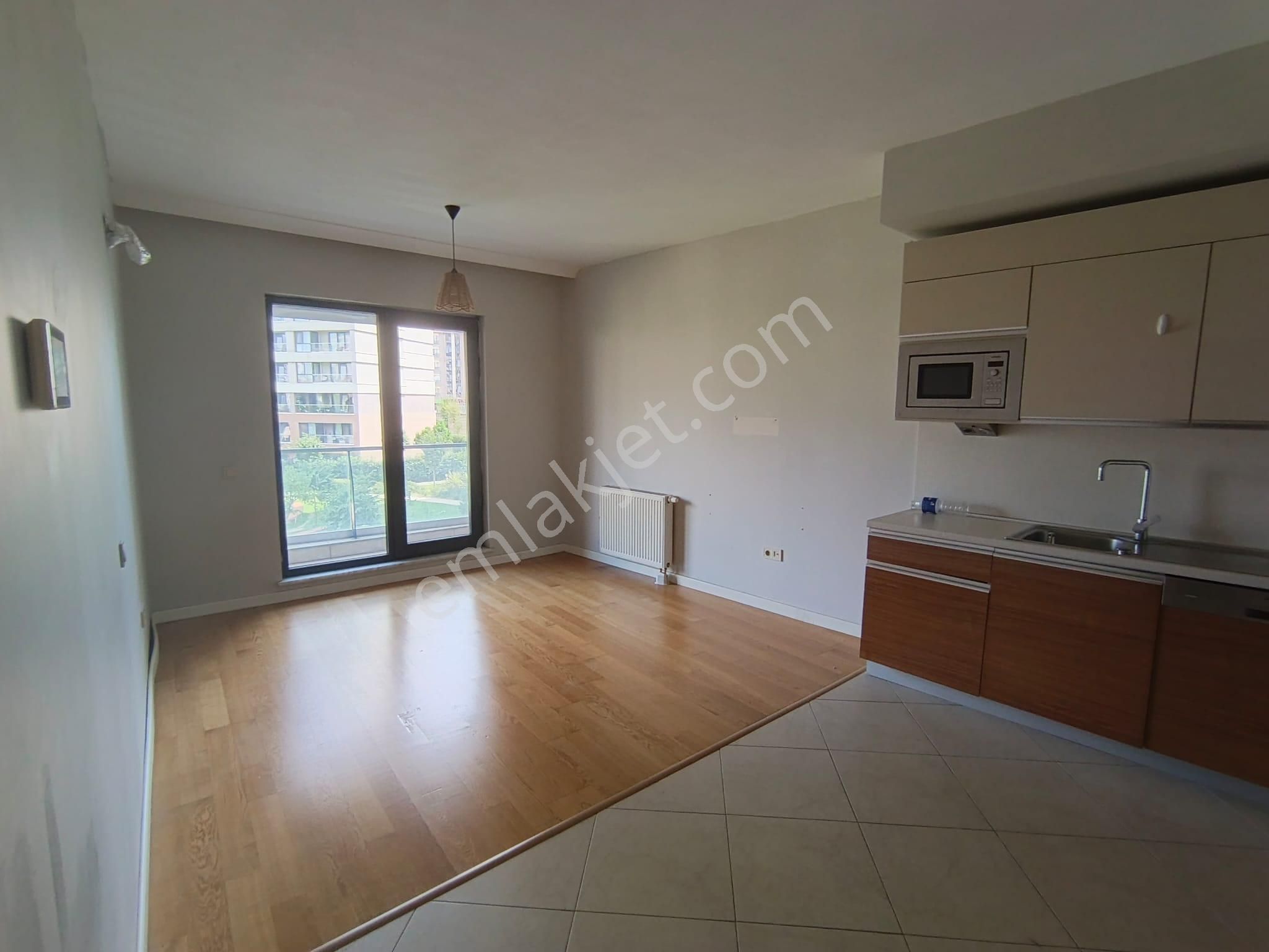 Seeworld Sinpaş Liva Turkuaz Boş 1+1 Balkon Site İçi 75m2 Liva - Görsel 8