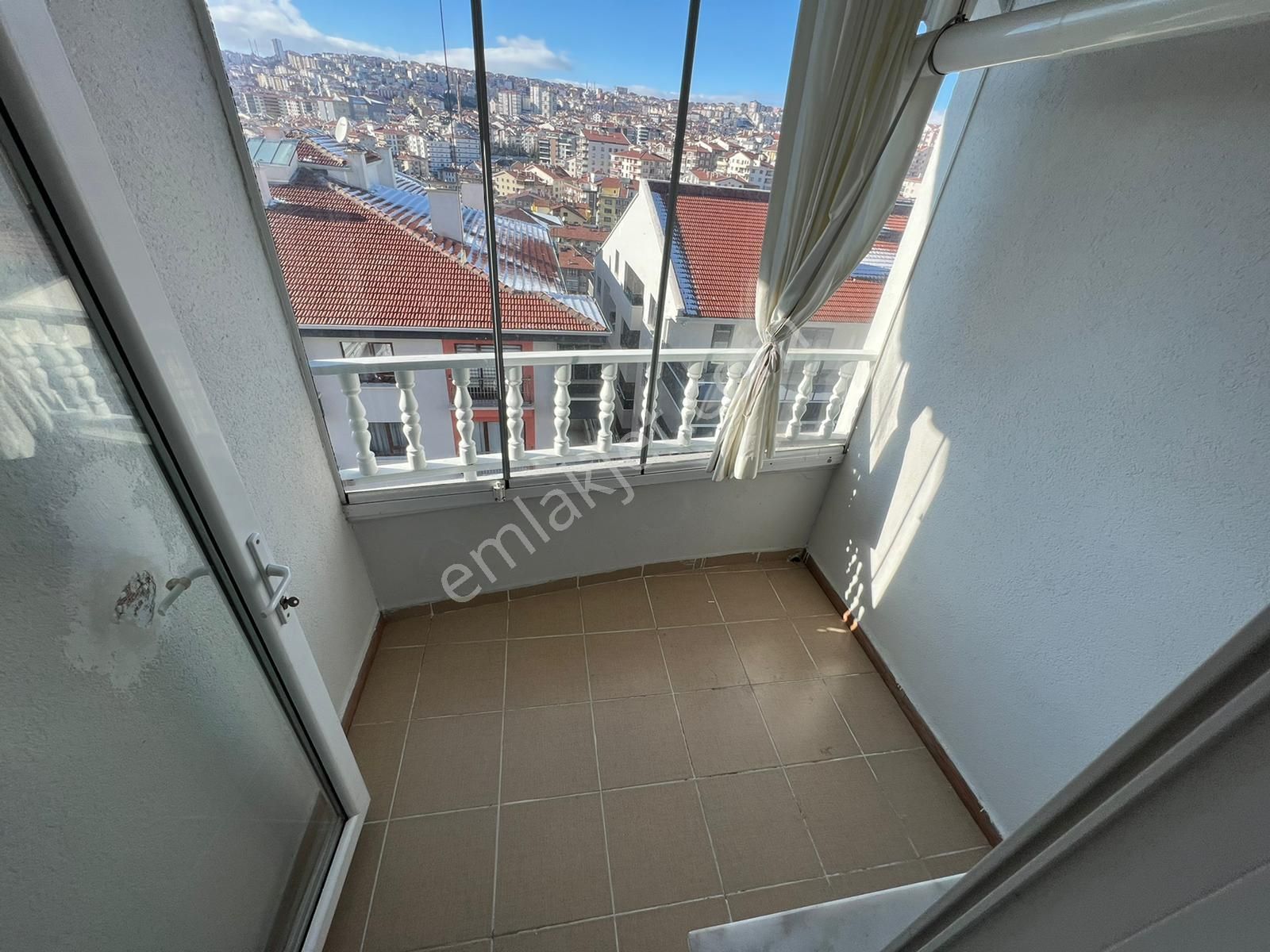 Bilgen Vatan'dan Köşk Mahallesi 130 M2 Masrafsız Ankara Manzaralı Satılık Geniş Daire - Görsel 2