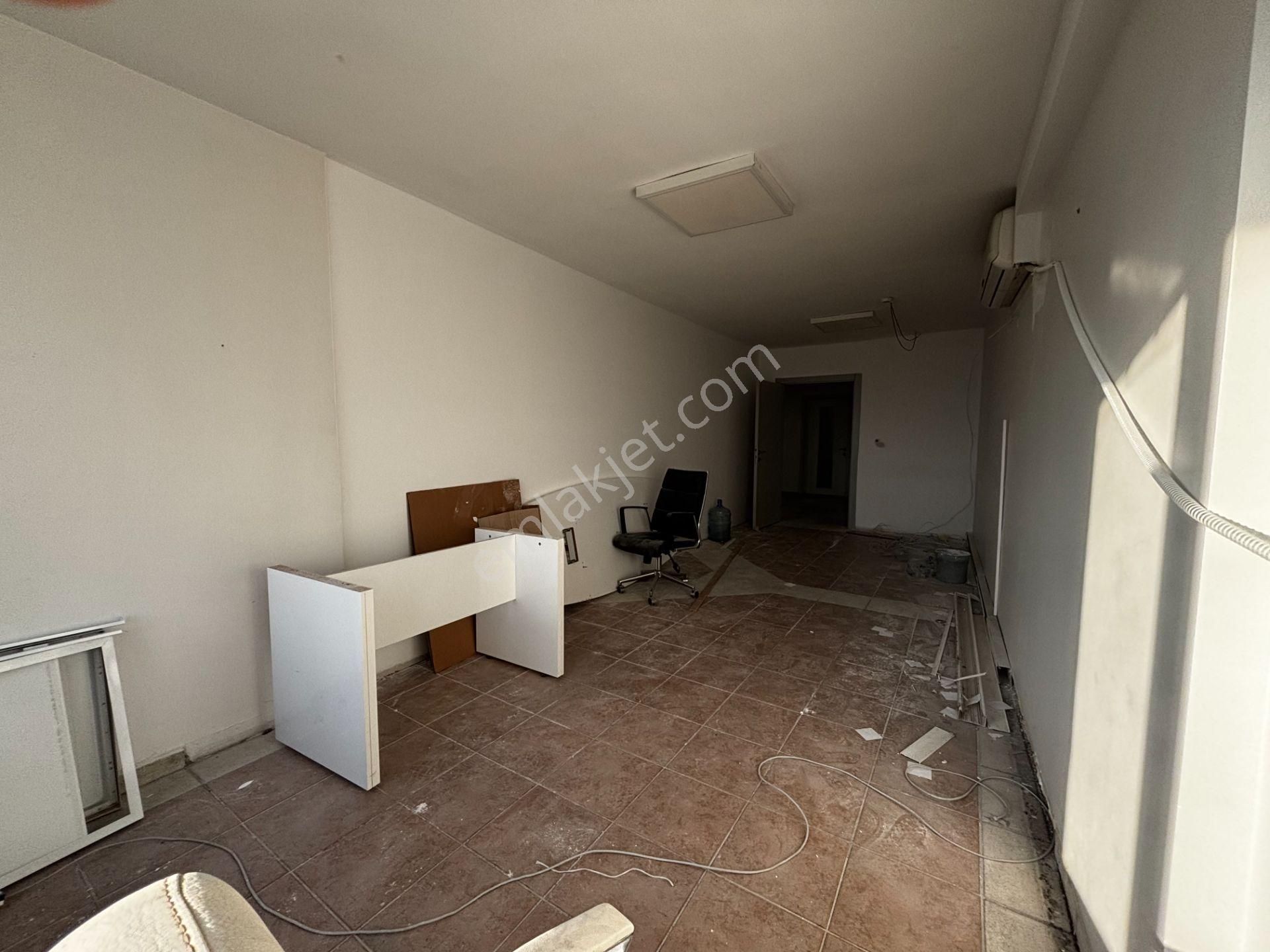 Nexthouse'dan Toyak İş Merkezin'de Kiralık Ofis - Görsel 7