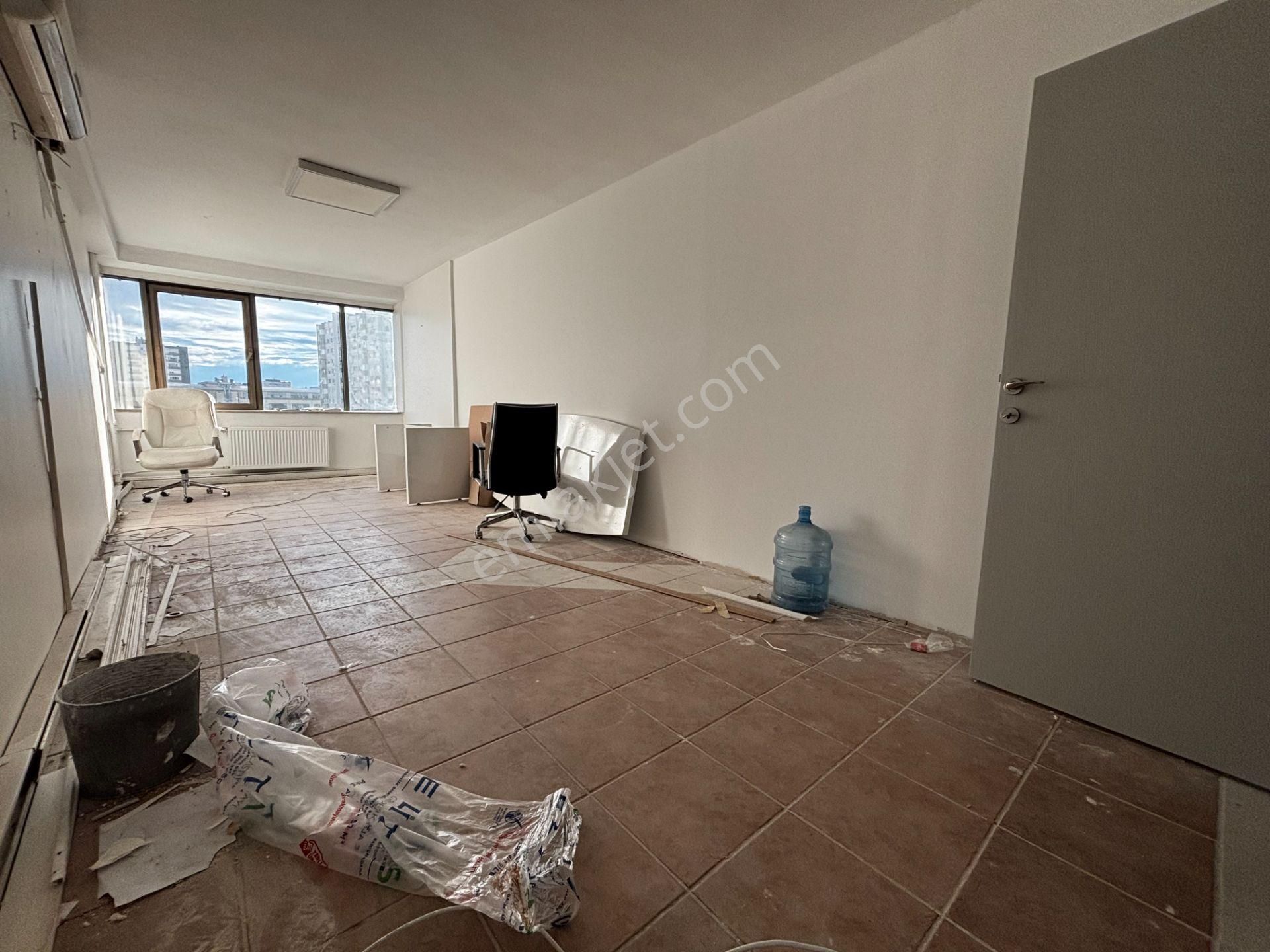 Nexthouse'dan Toyak İş Merkezin'de Kiralık Ofis - Görsel 8