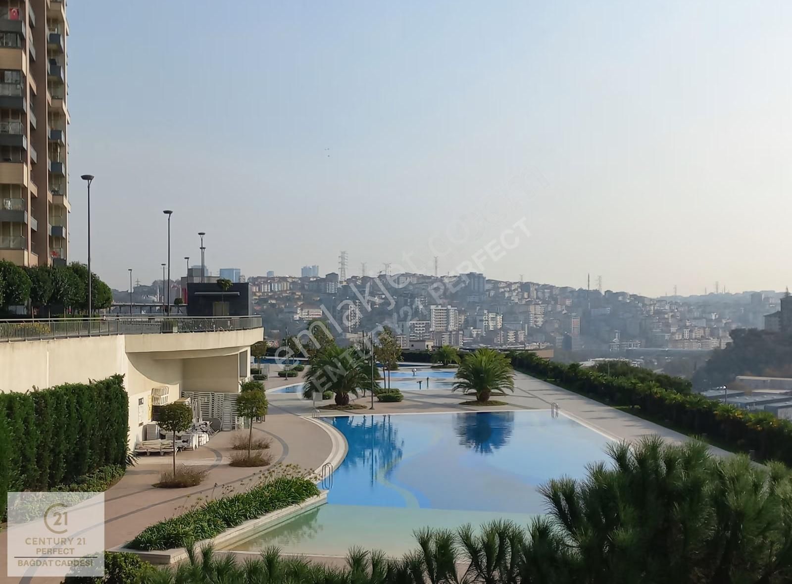 5 Levent Torunlarda Satılık 1+1 Havuz Manzaralı Boş Eşyalı Daire - Görsel 33