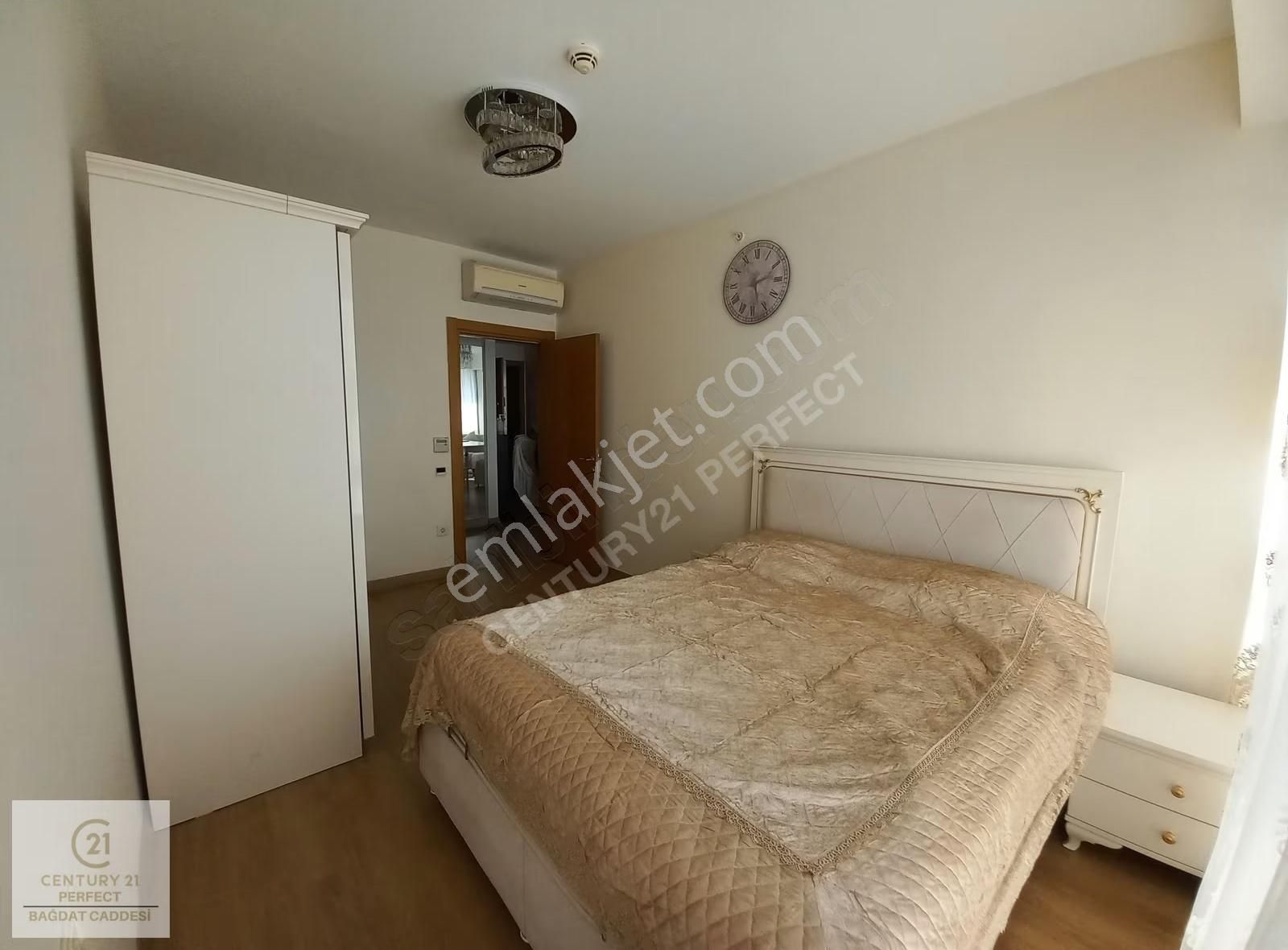 5 Levent Torunlarda Satılık 1+1 Havuz Manzaralı Boş Eşyalı Daire - Görsel 20