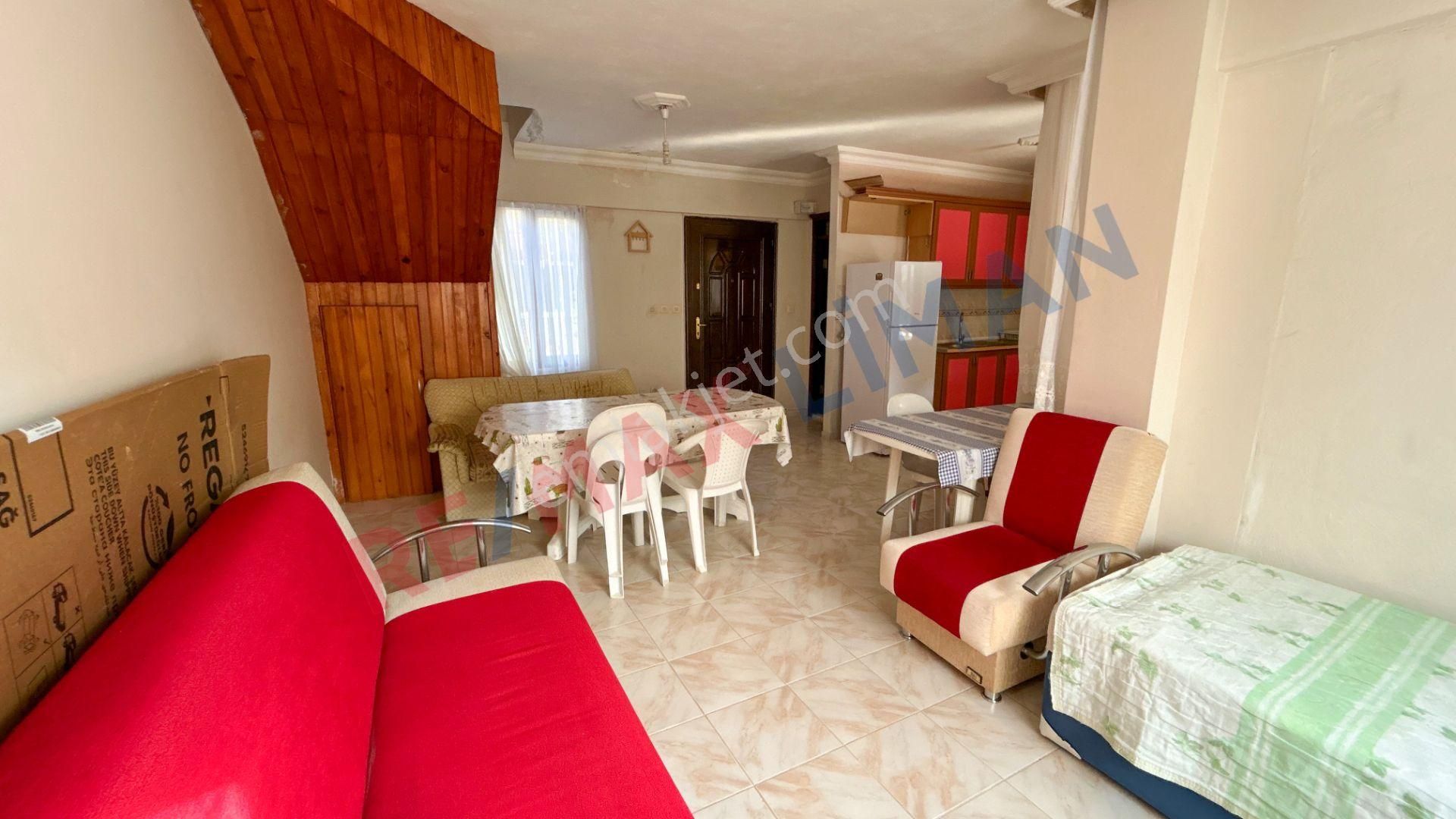 Güre'de Havuzlu Site İçerisinde Geniş Bahçeli Satılık Villa - Görsel 6