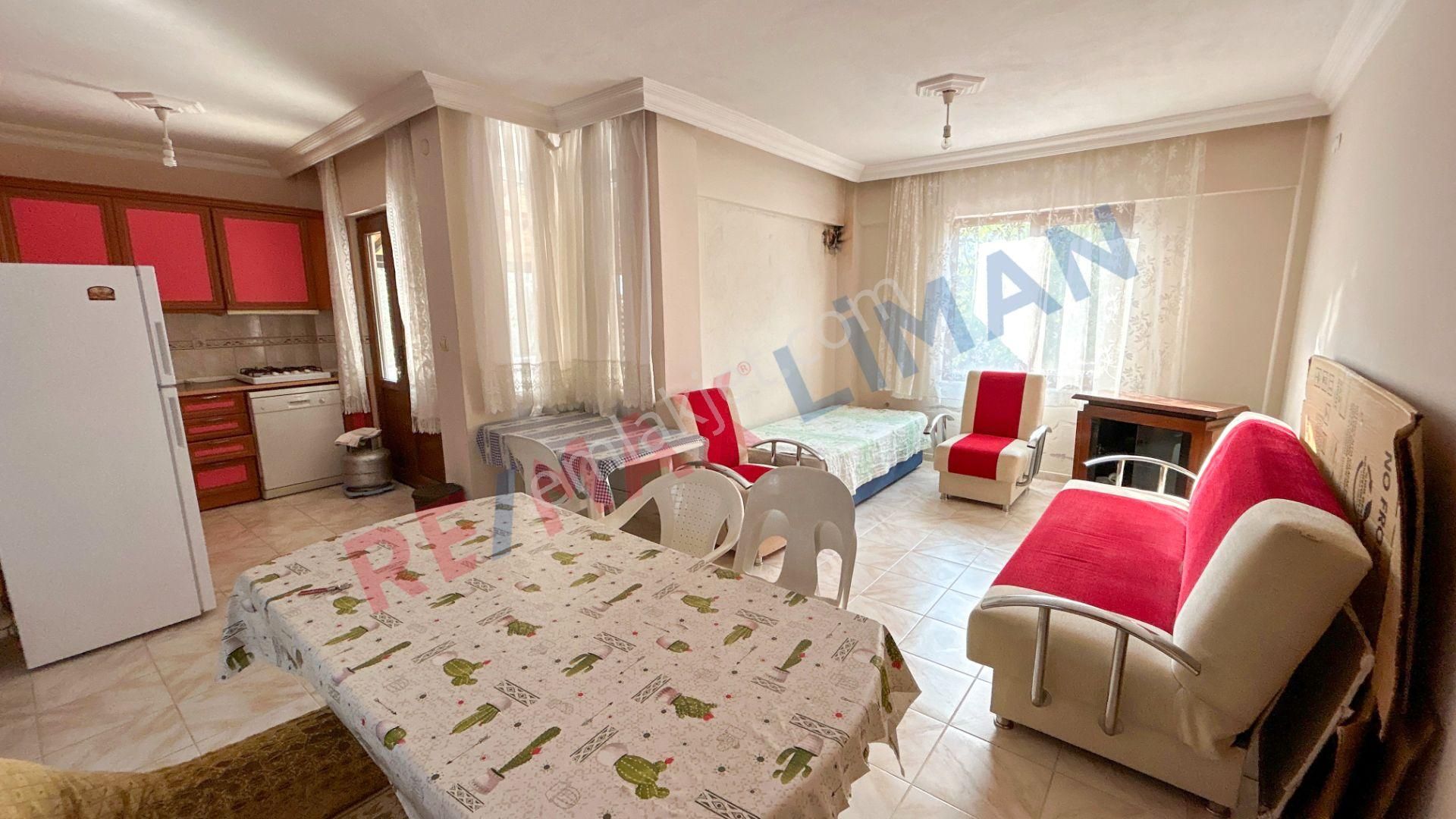 Güre'de Havuzlu Site İçerisinde Geniş Bahçeli Satılık Villa - Görsel 5