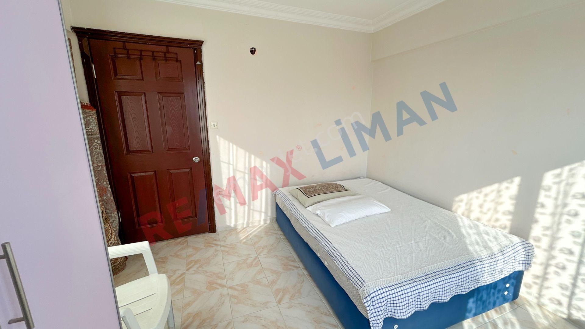 Güre'de Havuzlu Site İçerisinde Geniş Bahçeli Satılık Villa - Görsel 20