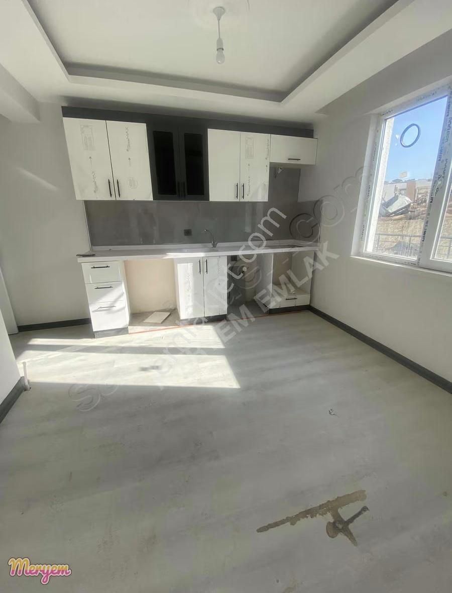 Beşikkayada 2+1 Düzgiriş Satılık Daire - Görsel 12