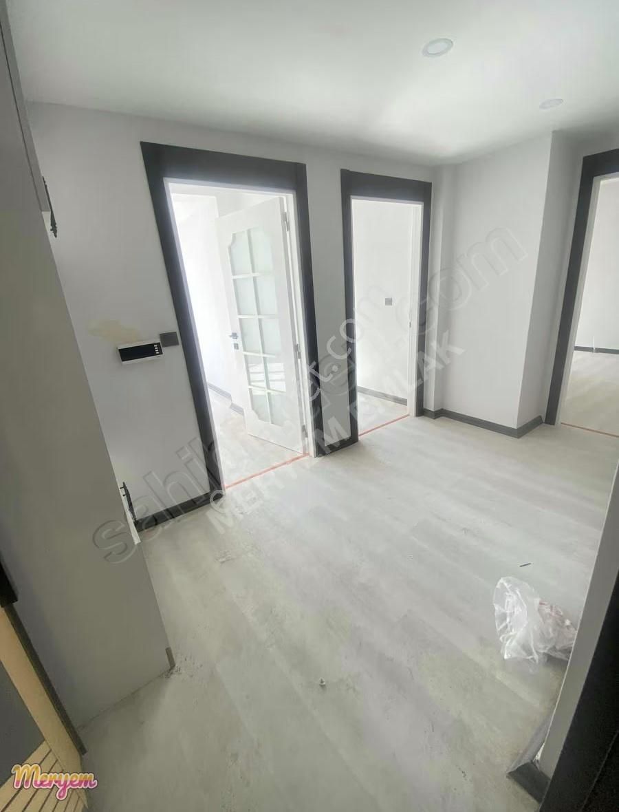 Beşikkayada 2+1 Düzgiriş Satılık Daire - Görsel 5