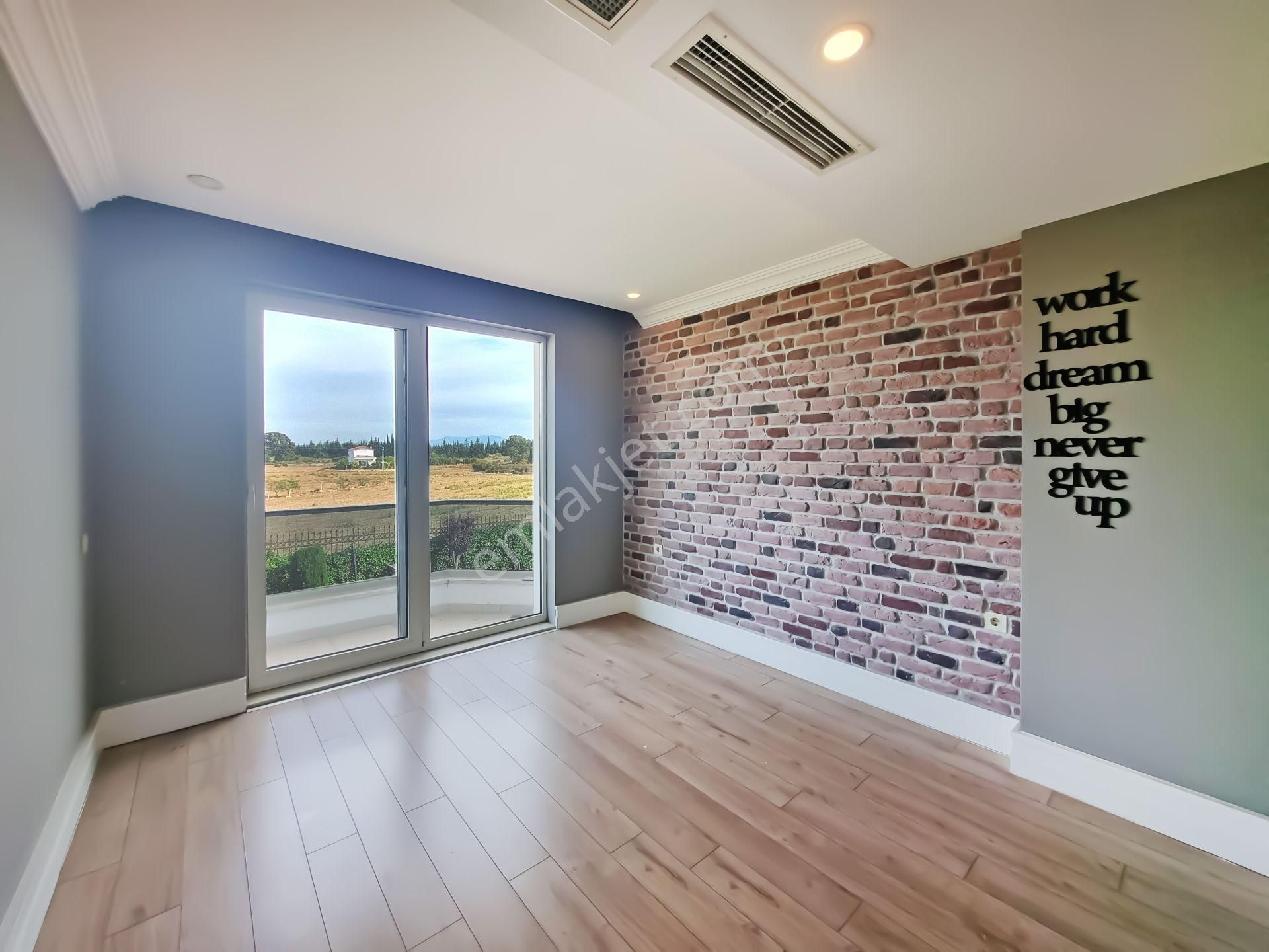 Gökhan Üçgün'den Panorama Villaları'nda Dubleks Rowhouse Villa - Görsel 19