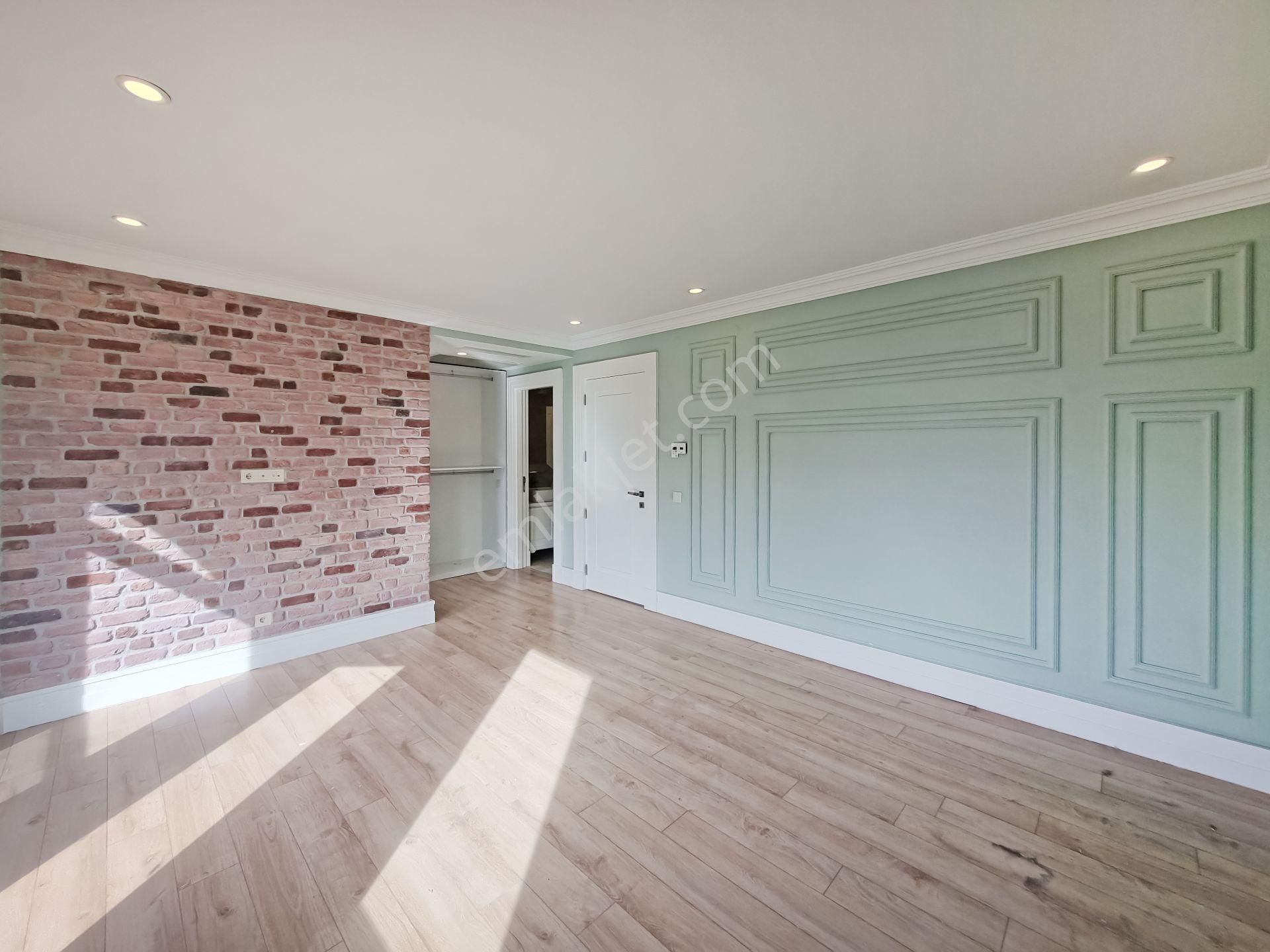 Gökhan Üçgün'den Panorama Villaları'nda Dubleks Rowhouse Villa - Görsel 15
