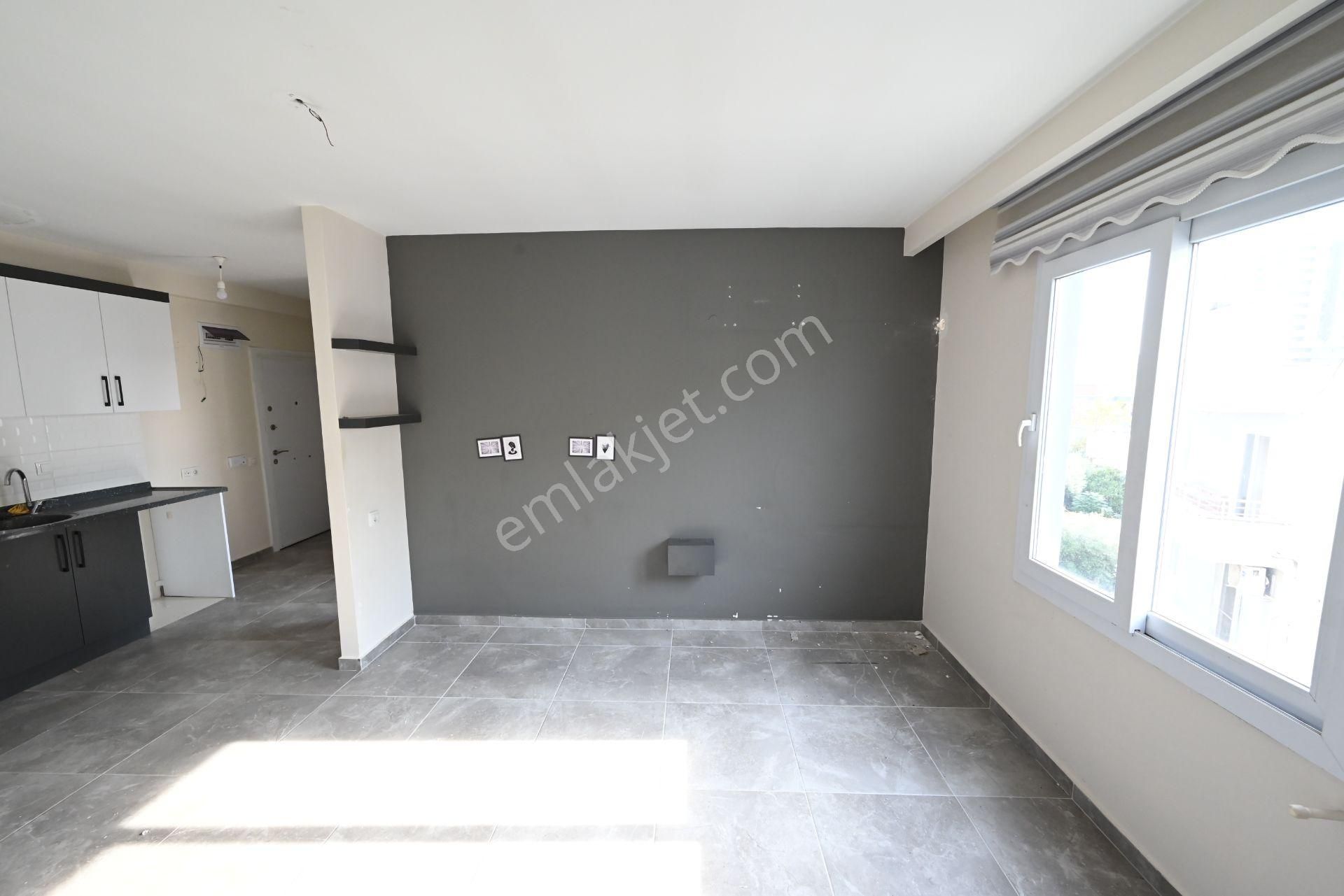Üstünkent Emlak'tan Çiftlikköyde 1+1 Eşyasız Kiralık Daire - Görsel 11