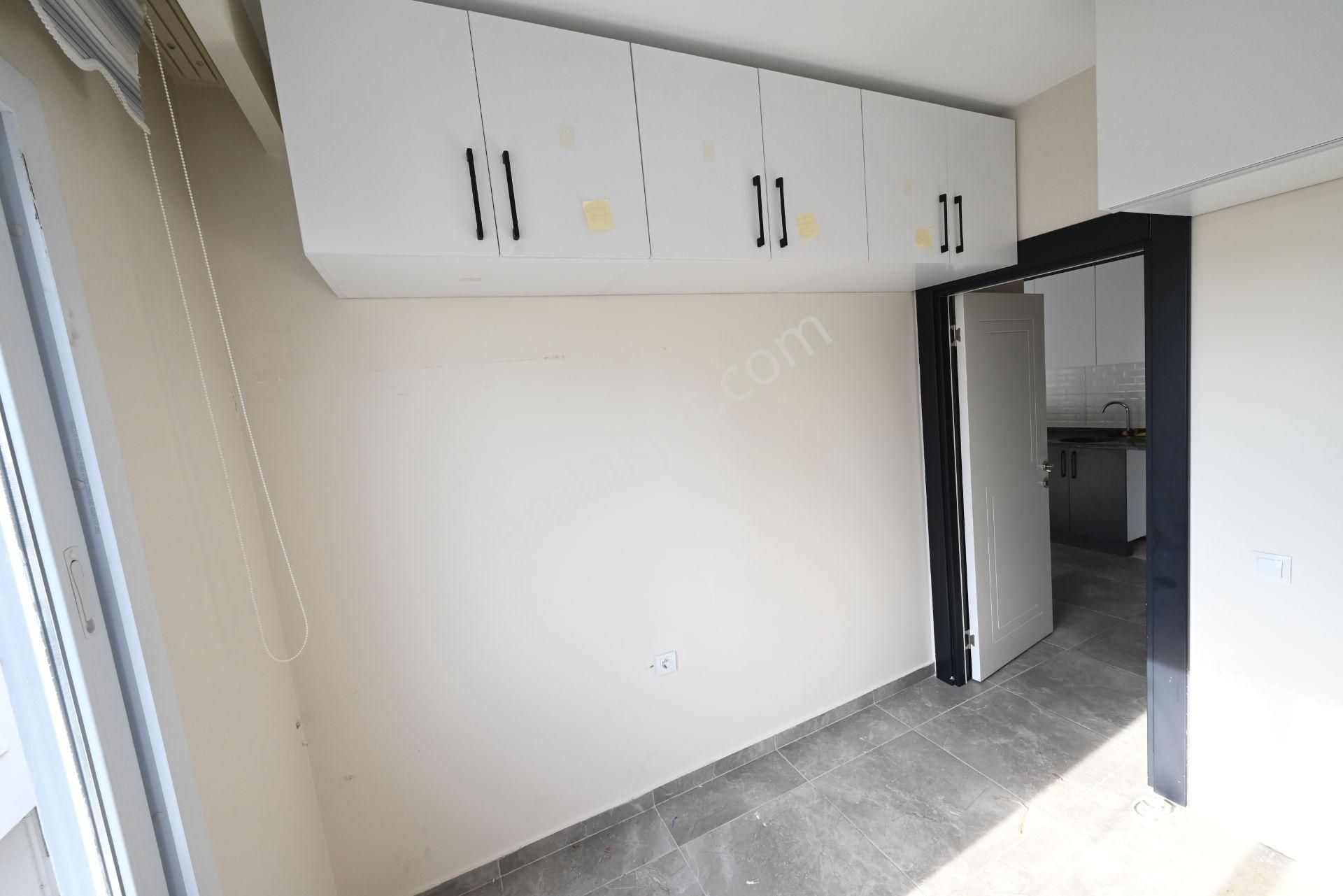 Üstünkent Emlak'tan Çiftlikköyde 1+1 Eşyasız Kiralık Daire - Görsel 29