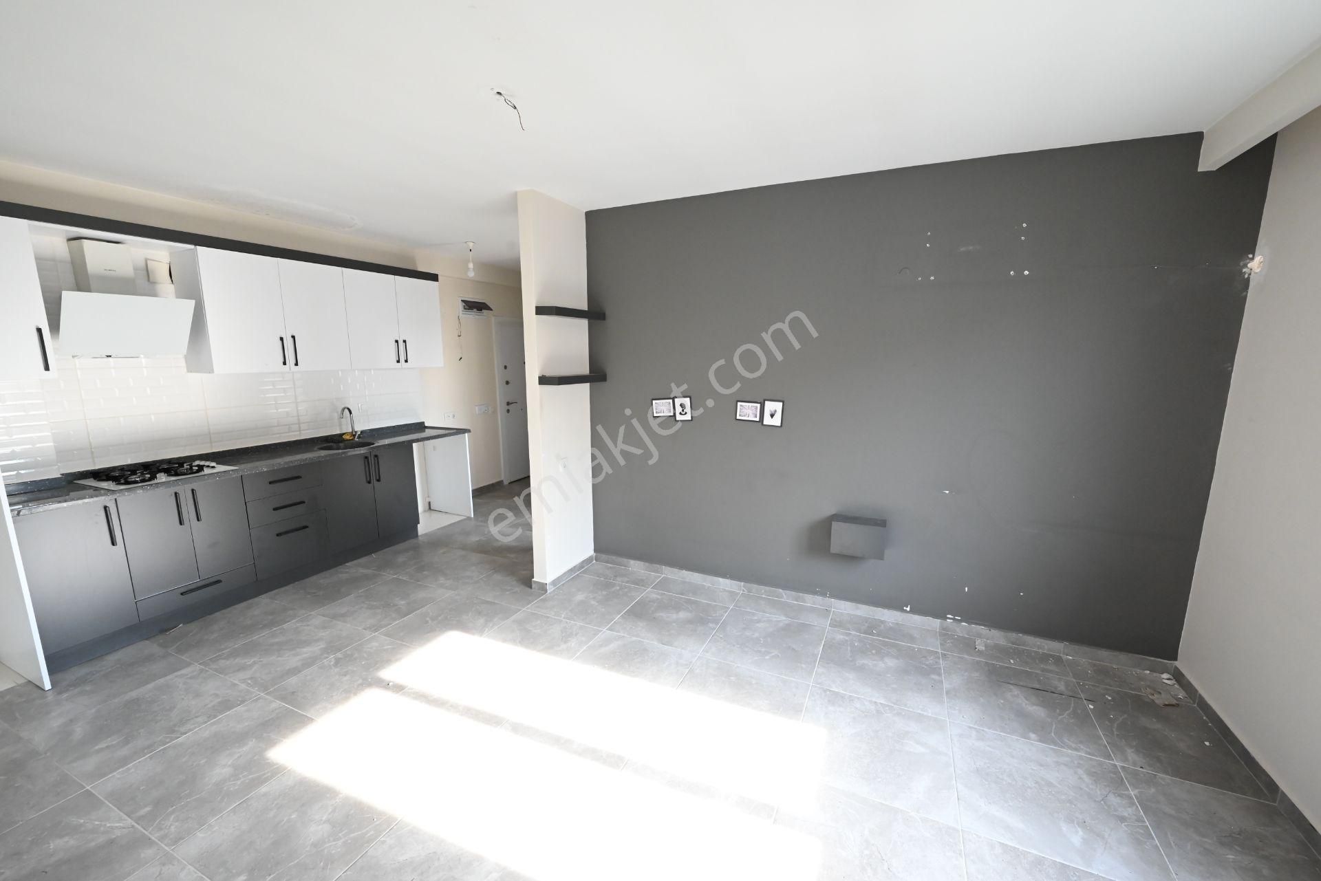Üstünkent Emlak'tan Çiftlikköyde 1+1 Eşyasız Kiralık Daire - Görsel 10