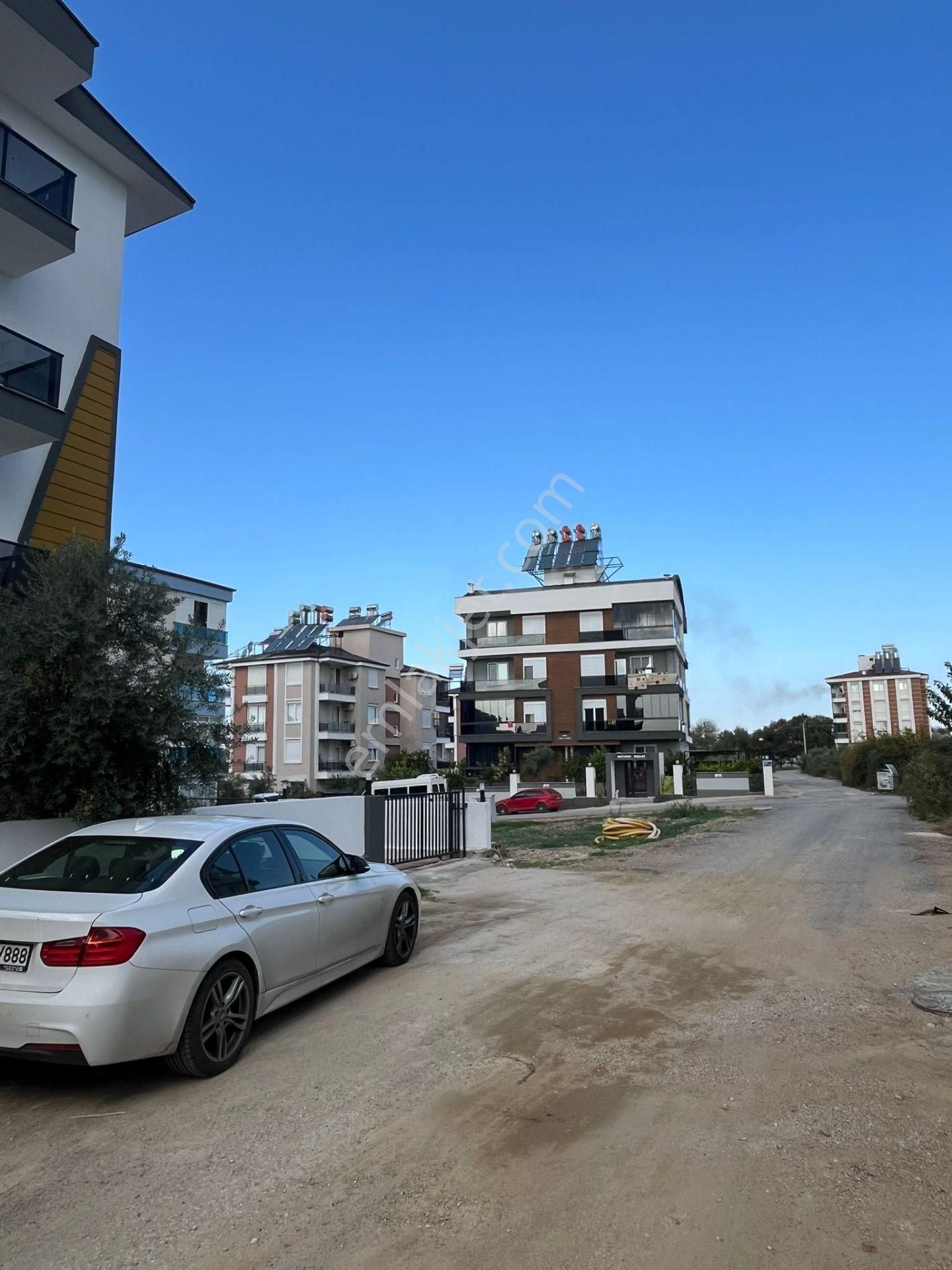 Aksu Macunda Satılık 2+1 Katta Daire - Görsel 8