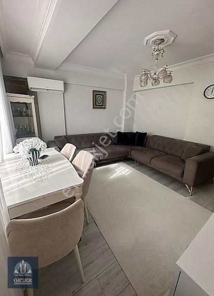 Satılık 14 Yaşında 3. Kat Masrafsız 2+1 Daire - Görsel 3