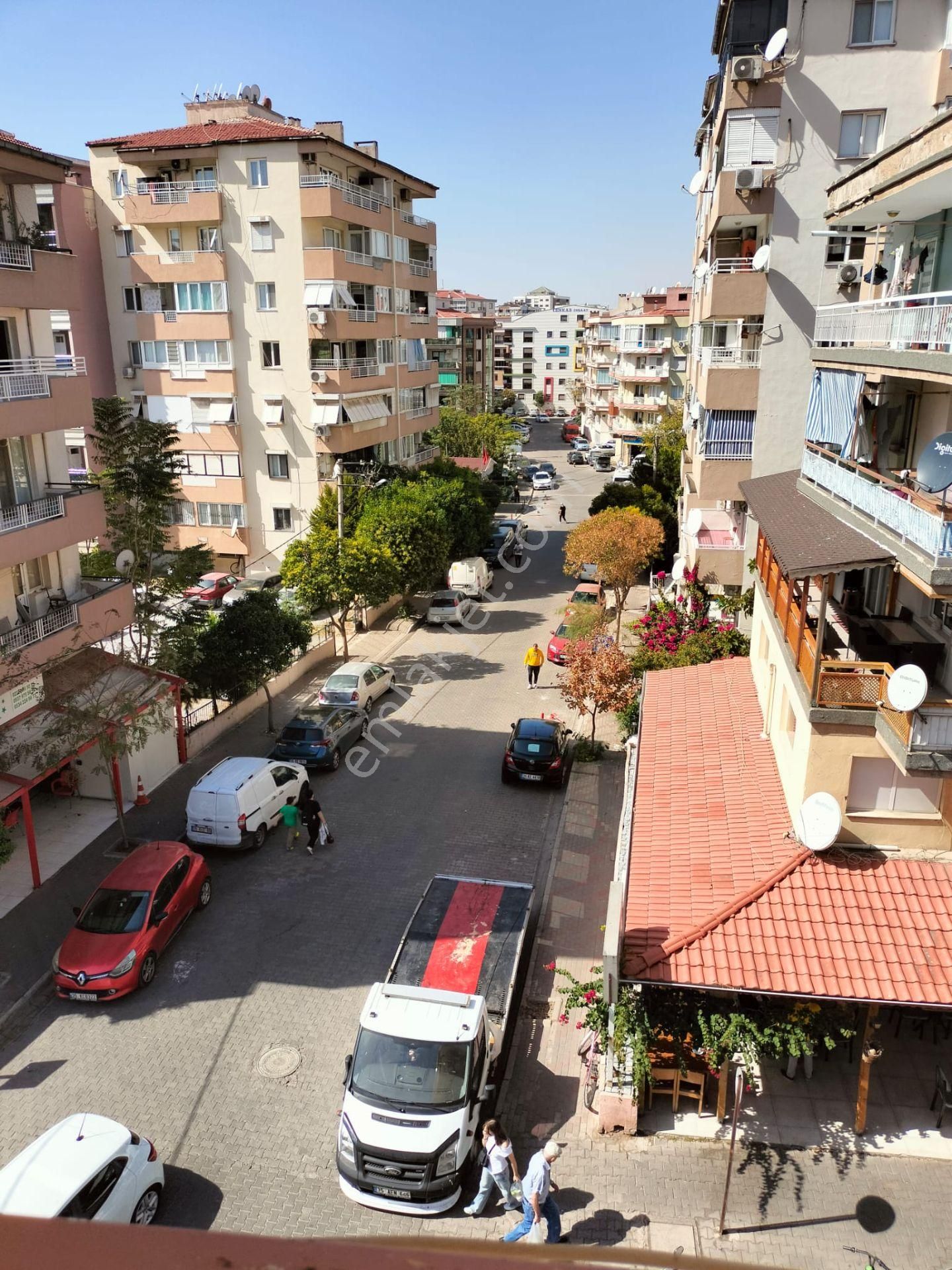 Kate Gayrimenkulden Dedebaşı Karşıyakada 3+1 Daire Kiralıktır - Görsel 3