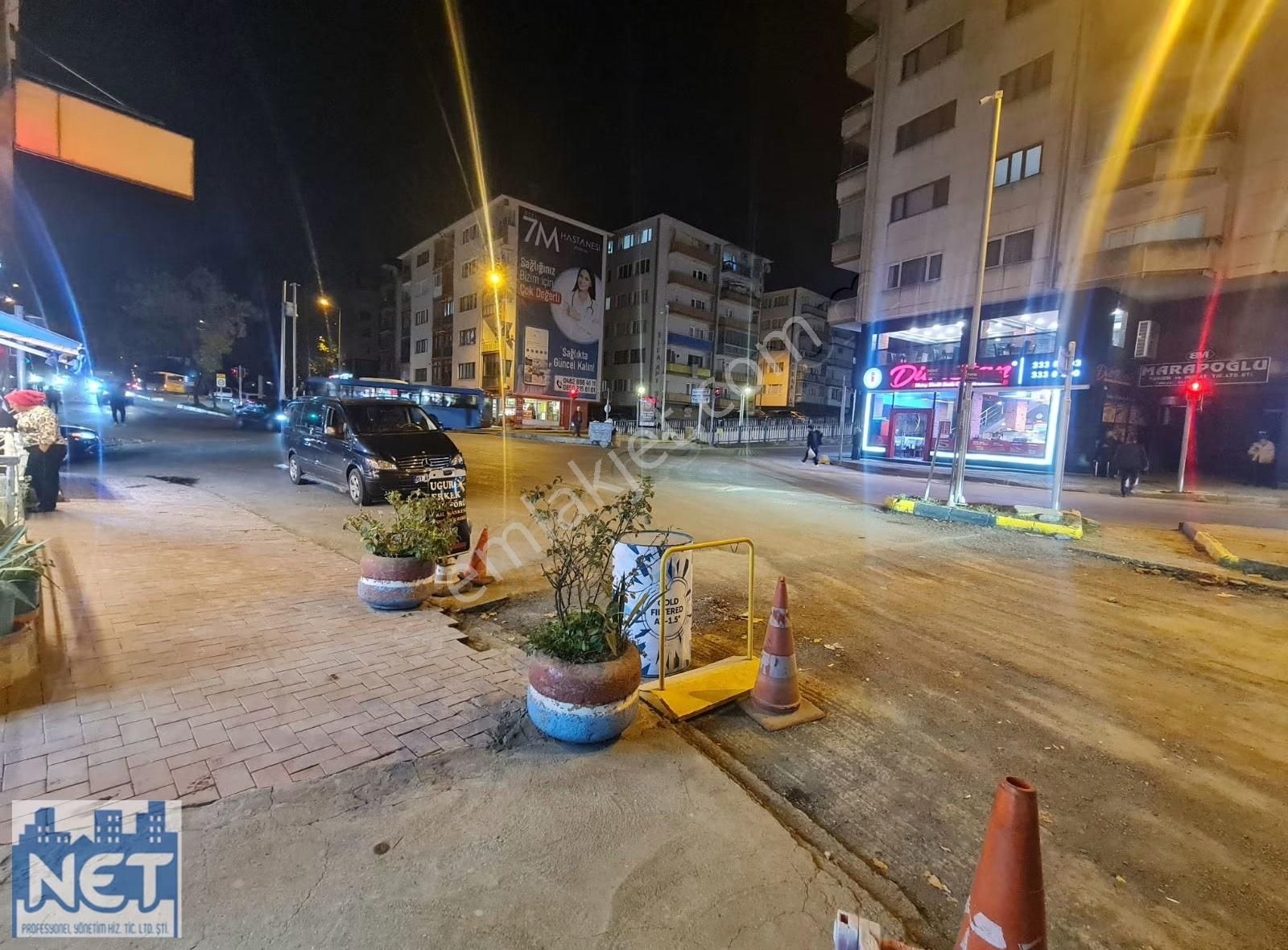 Net Profesyonel Emlak Tan Eşsiz Konumda Devren Kiralık Dükkan - Görsel 2