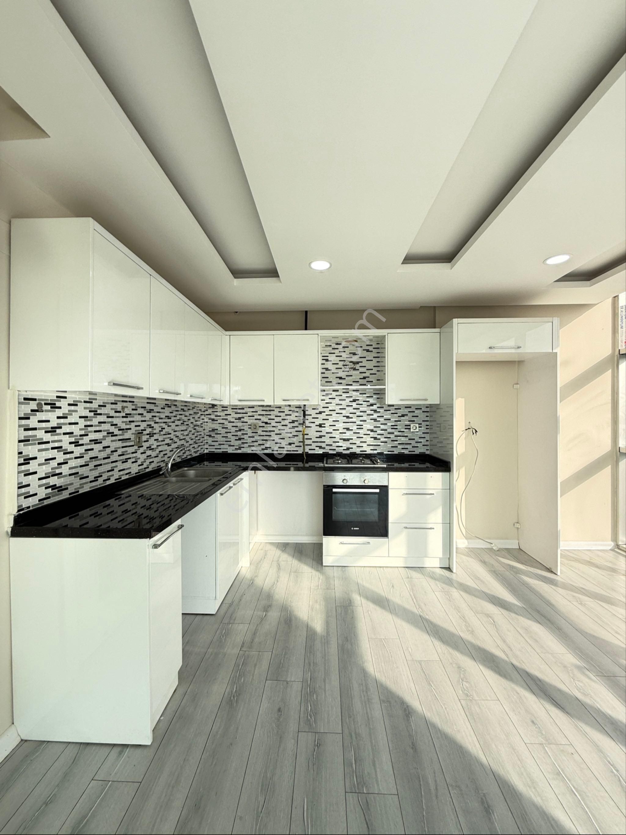 Remint’den Toros Mahalelsi Kenan Evren Bulvarı 3+1 Açık Mutfak Çift Banyo Hasarsız Satılık Daire!!!