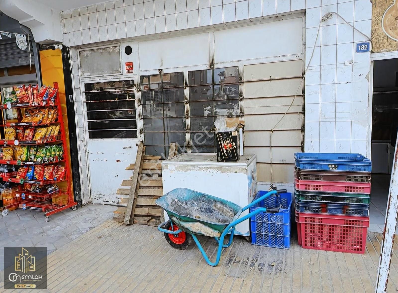 Cm Emlak Kemerhisar Çarşı İçi 2 Adet Dükkan Kiracılı - Görsel 4