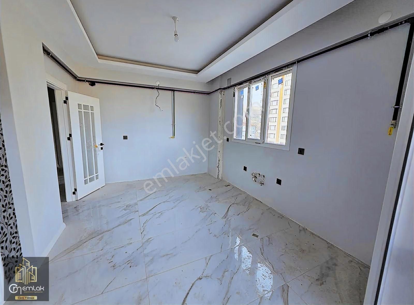 Fertek Yolu, Dairemiz 7 Katlı Binanın 7. Katı 2+1 Sıfır Daire - Görsel 6