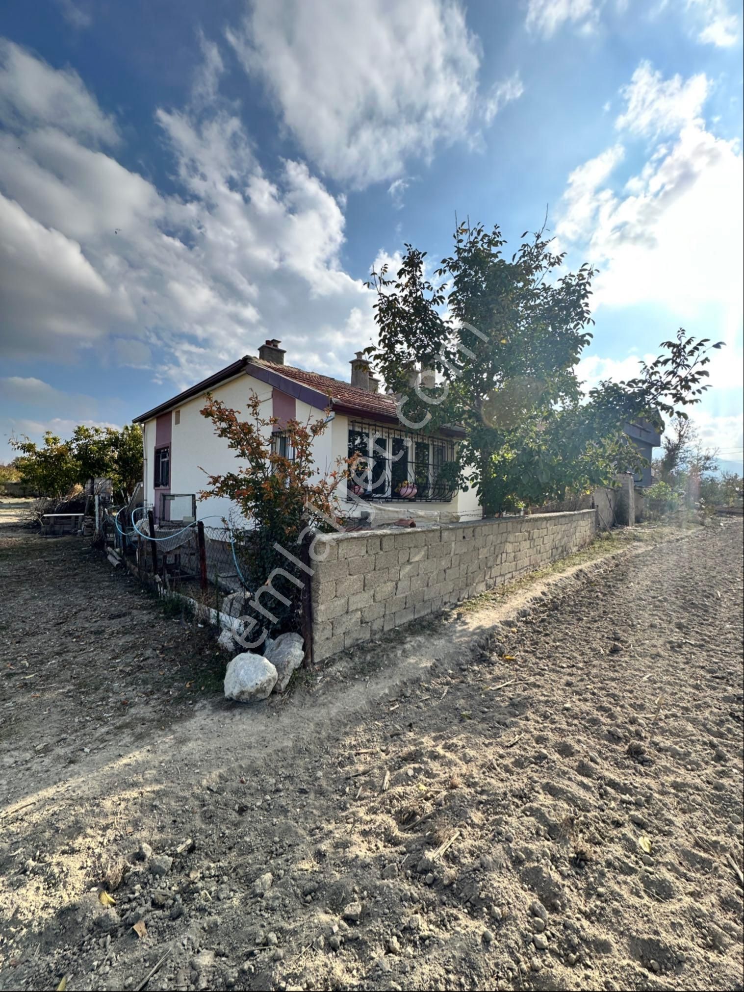 Dinç Emlaktan Kozağaç'ta Satılık Müstakil Ev - Görsel 8