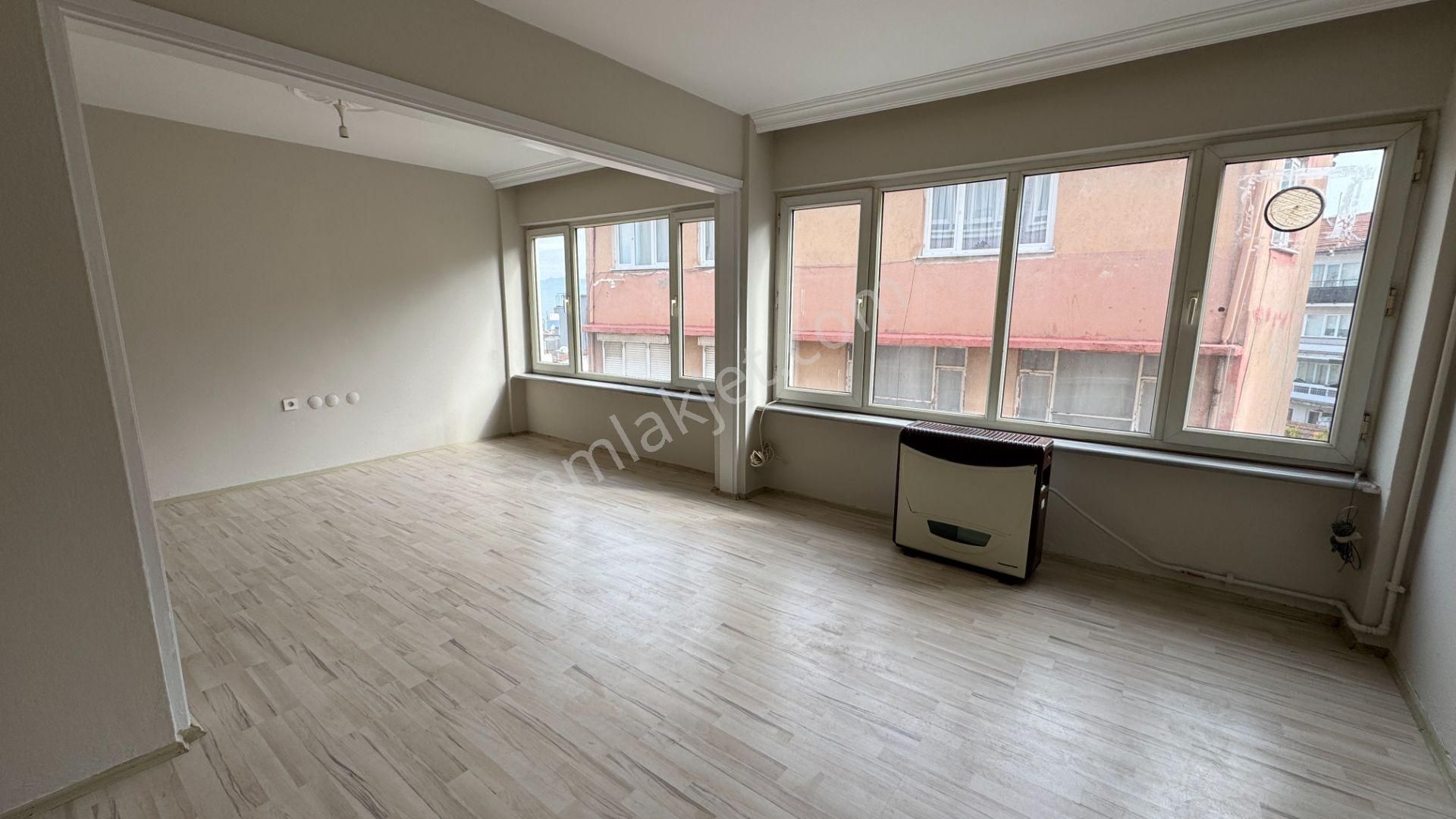 Bursa Osmangazi Alacamescit Mahallesinde Kiralık İşyeri - Görsel 15