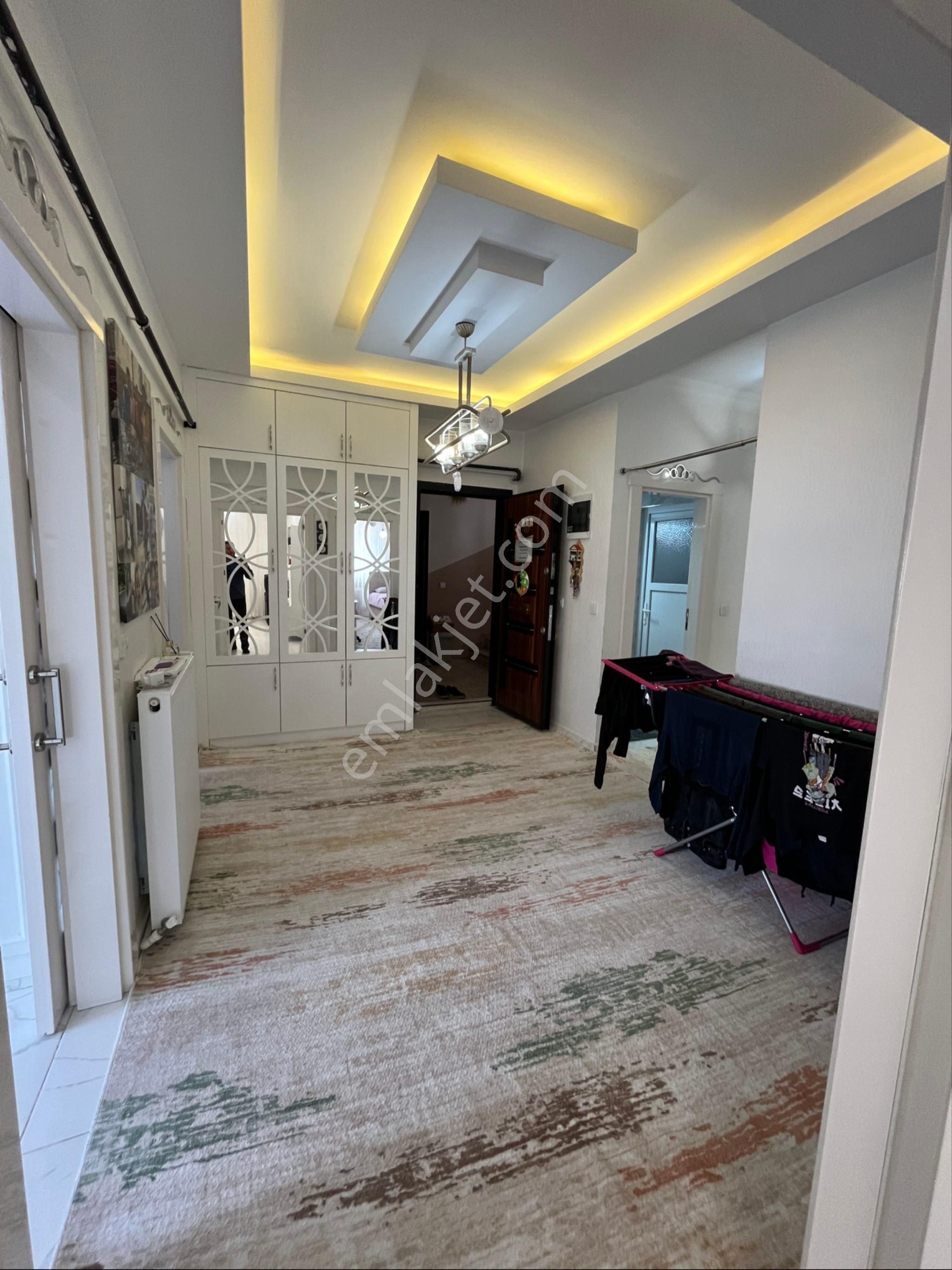 Fıstıklıda Satılık 3 +1 Göbek Daire - Görsel 13