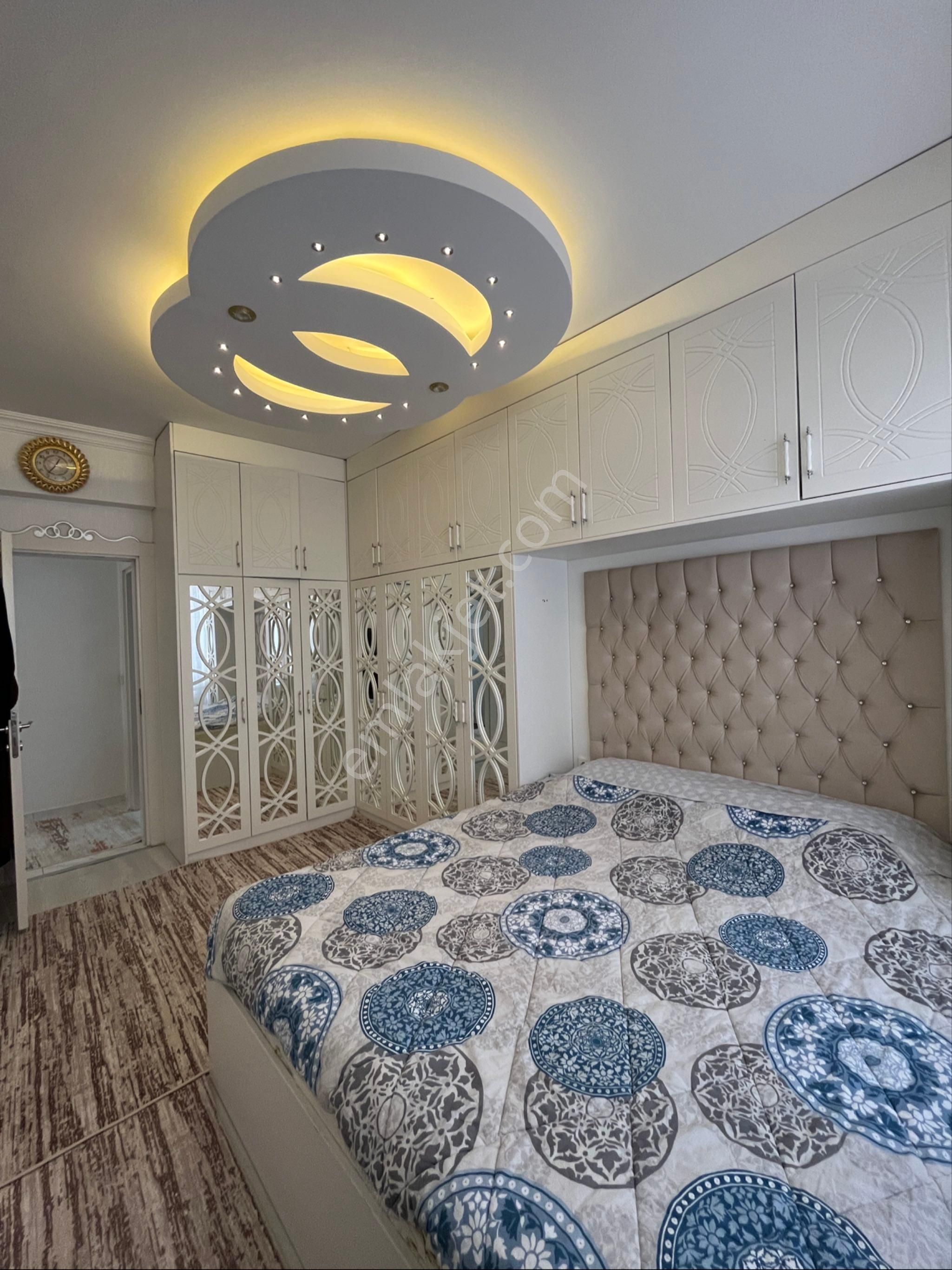 Fıstıklıda Satılık 3 +1 Göbek Daire - Görsel 7