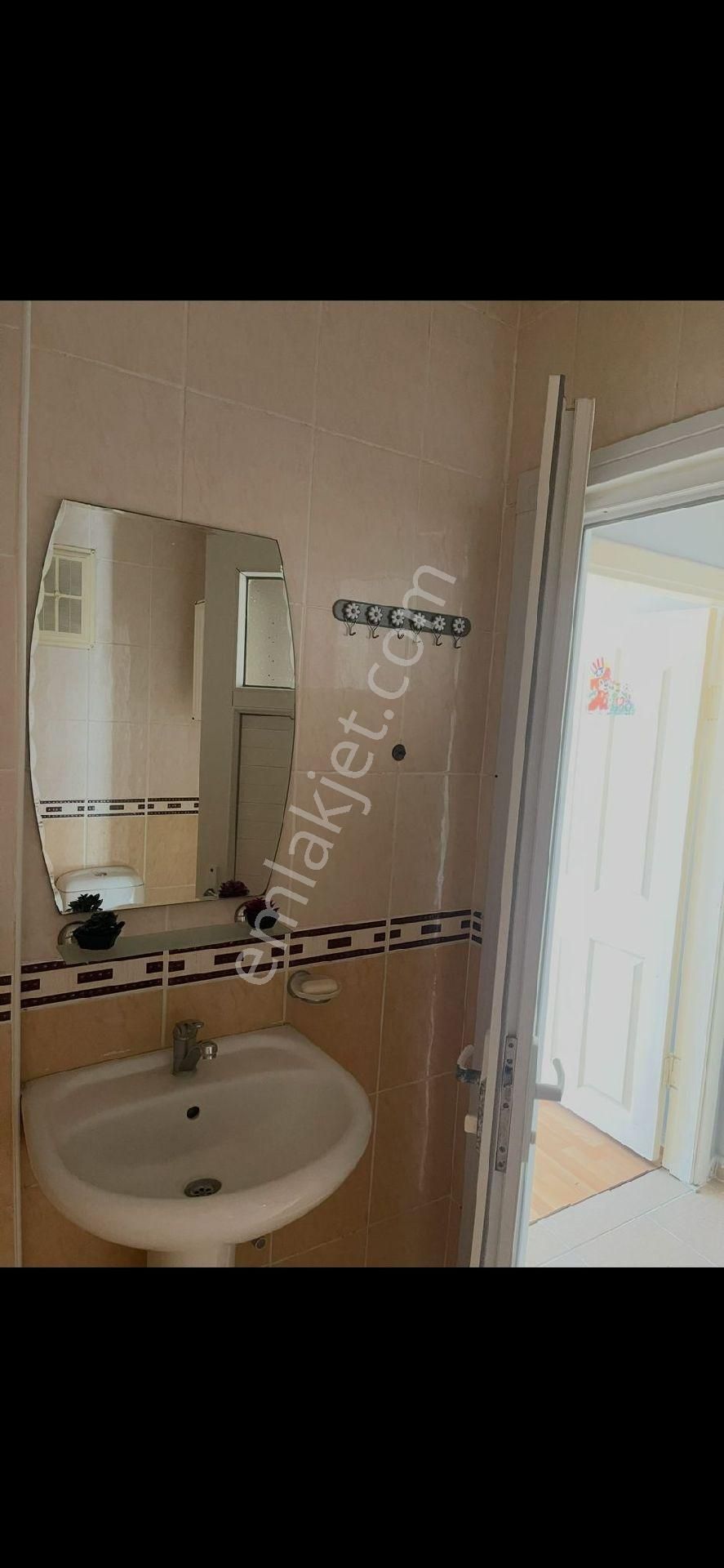 Bahçeli Evler Mahallesı Seylap Cd Sokağın'da 2+1 Üniversıteye Yakın Kiralık Daire - Görsel 9