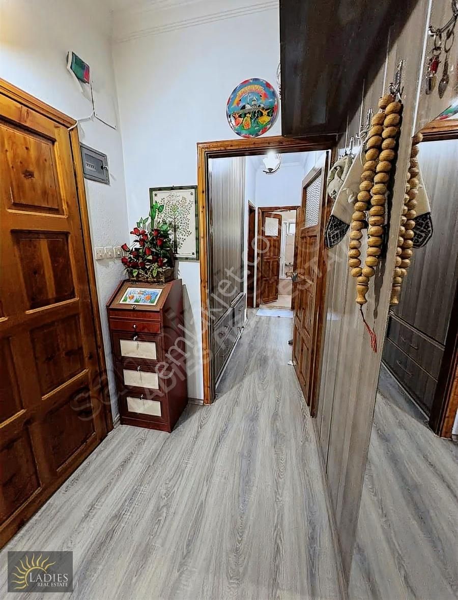 Karaçalı'da 517 M2 Arsa İçinde Satılık Müstakil Villa - Görsel 16