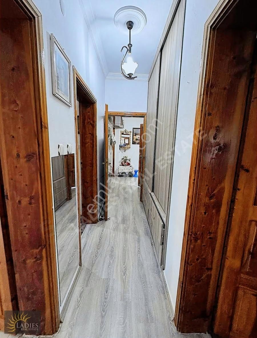 Karaçalı'da 517 M2 Arsa İçinde Satılık Müstakil Villa - Görsel 3