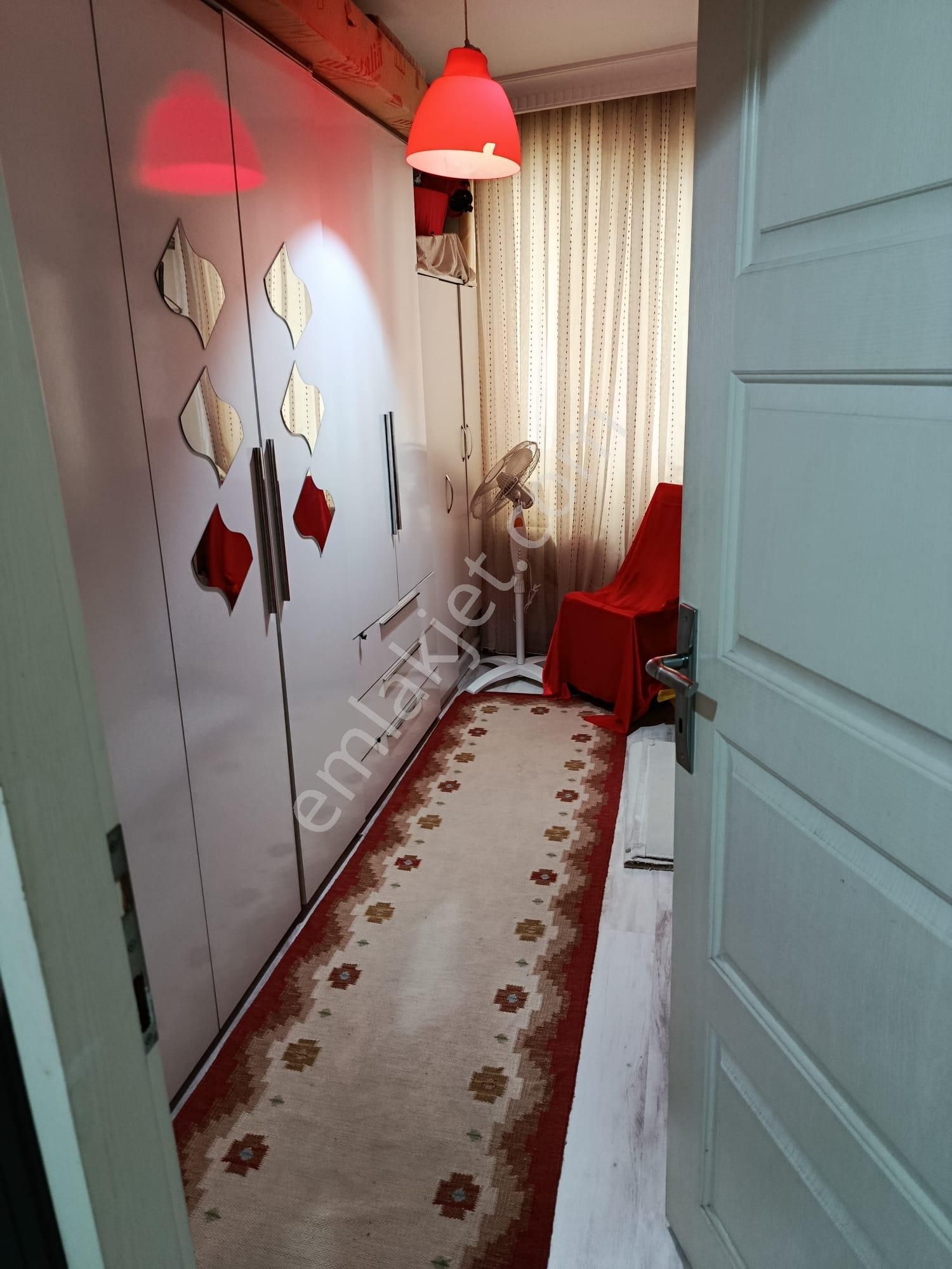 Beylikdüzü Gürpınar'da Satılık 2+1 Bakımlı Daire - Görsel 15