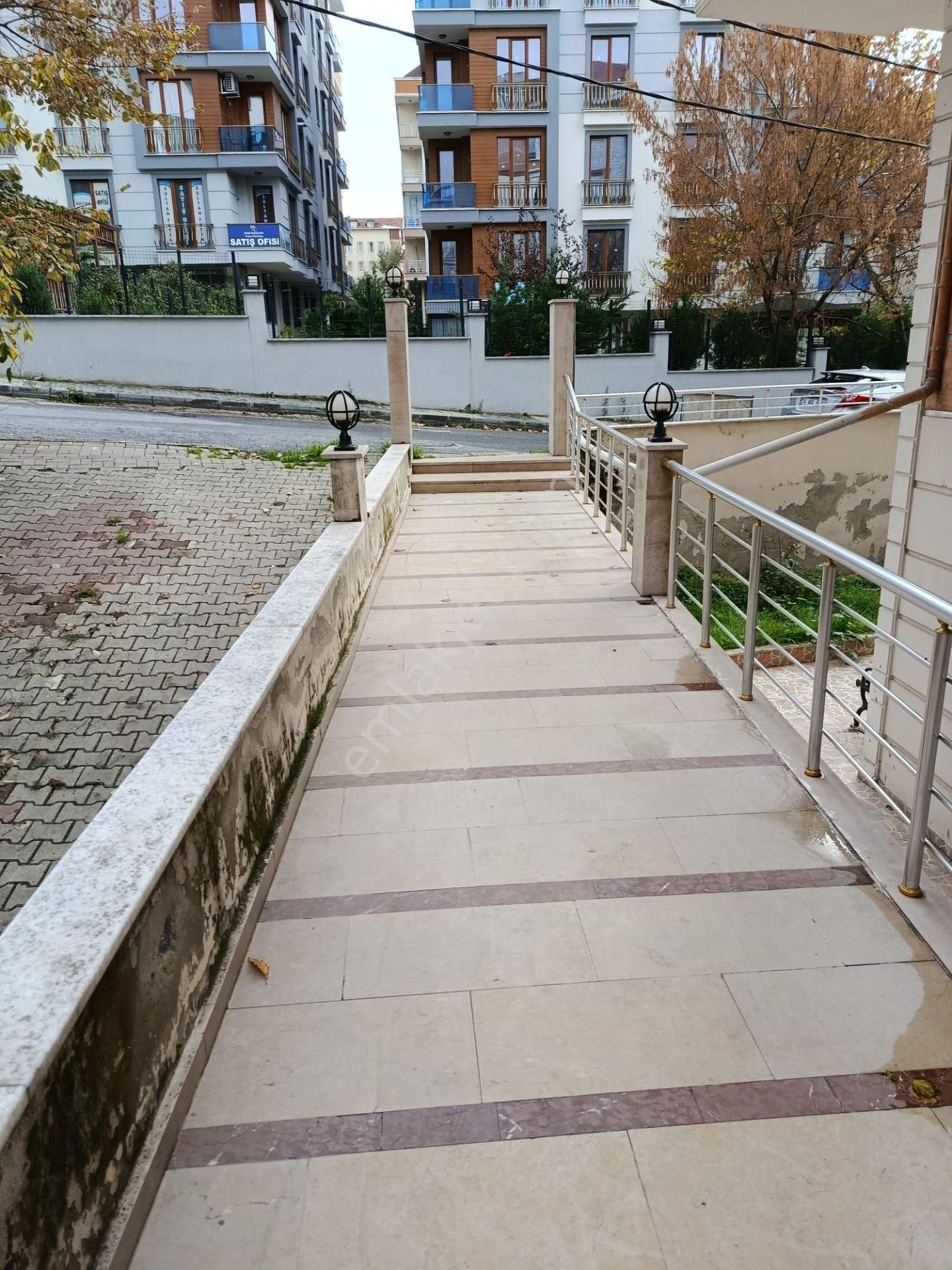 Beylikdüzü Gürpınar'da Satılık 2+1 Bakımlı Daire - Görsel 7
