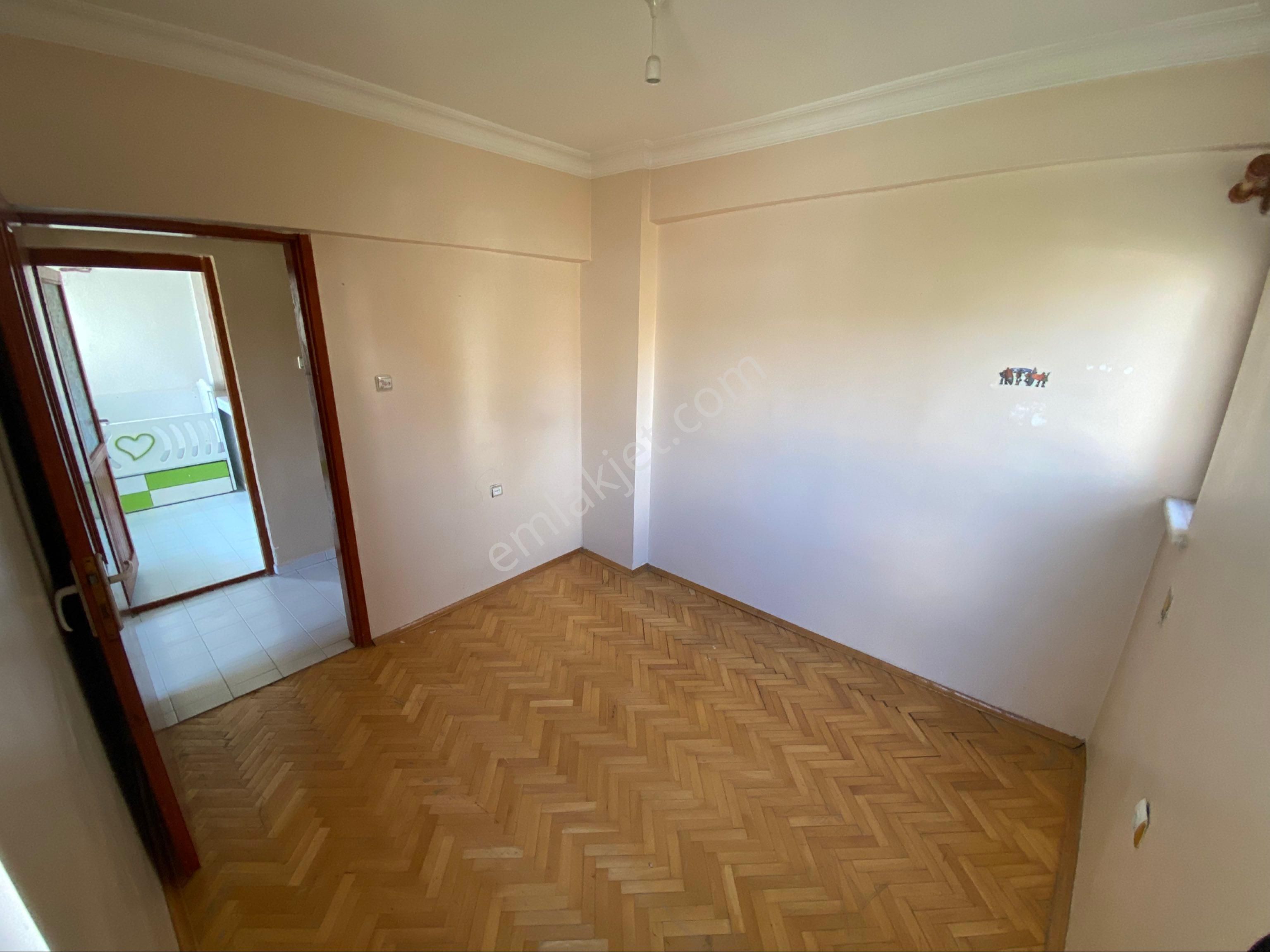 A L C Den Ay Yıldız 'da Ara Kat Siteiçi 3+1 Kiralık Daire - Görsel 13