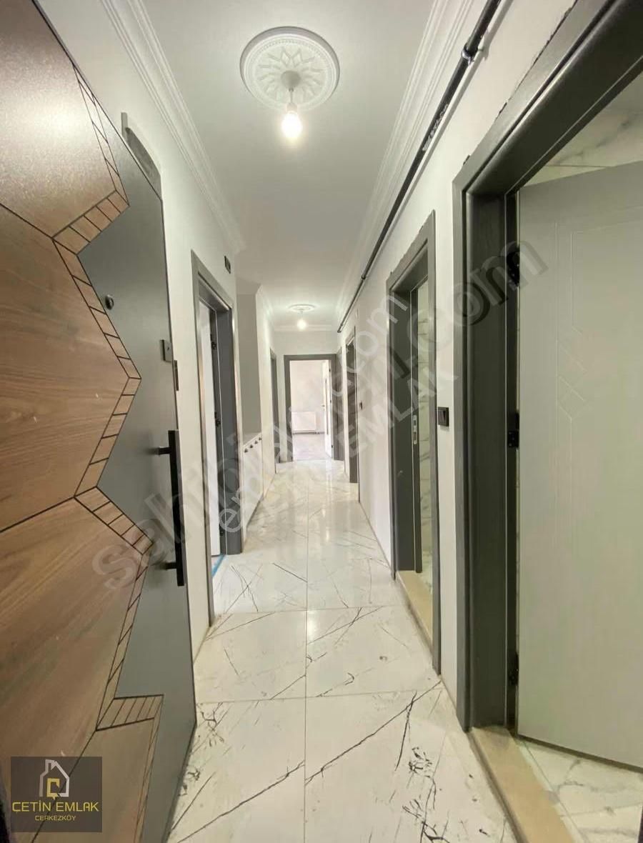 Çetin'den Tepe'de Emsalsiz 145m² 3+1 İskanlı Arakat Ön Cepe - Görsel 18