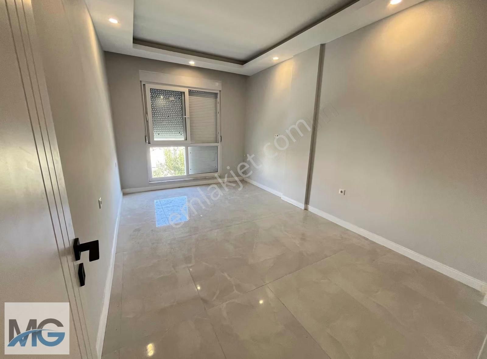 Side De Satılık Konumu Güzel Havuzlu Dubleks - Görsel 14