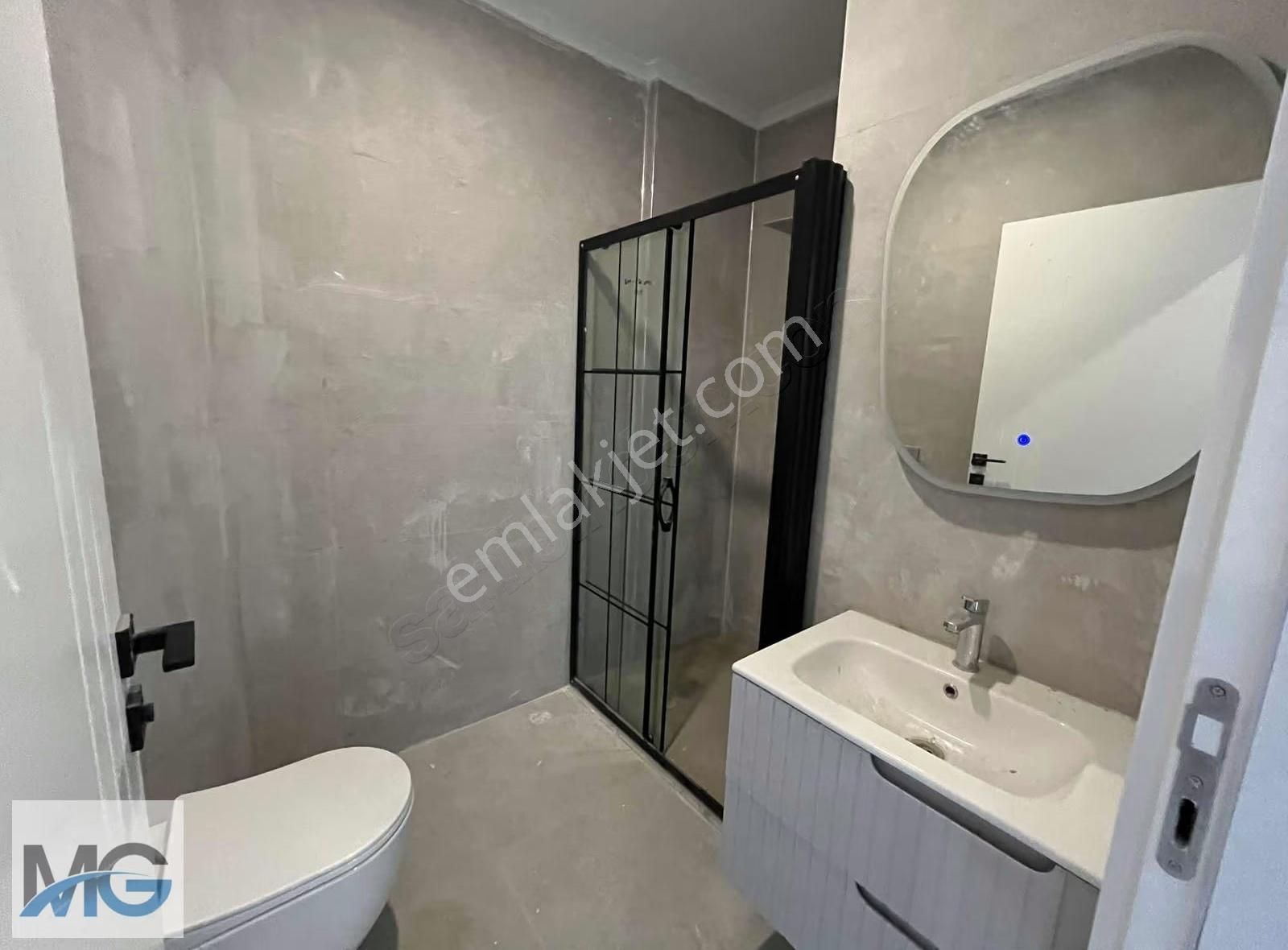 Side De Satılık Konumu Güzel Havuzlu Dubleks - Görsel 17