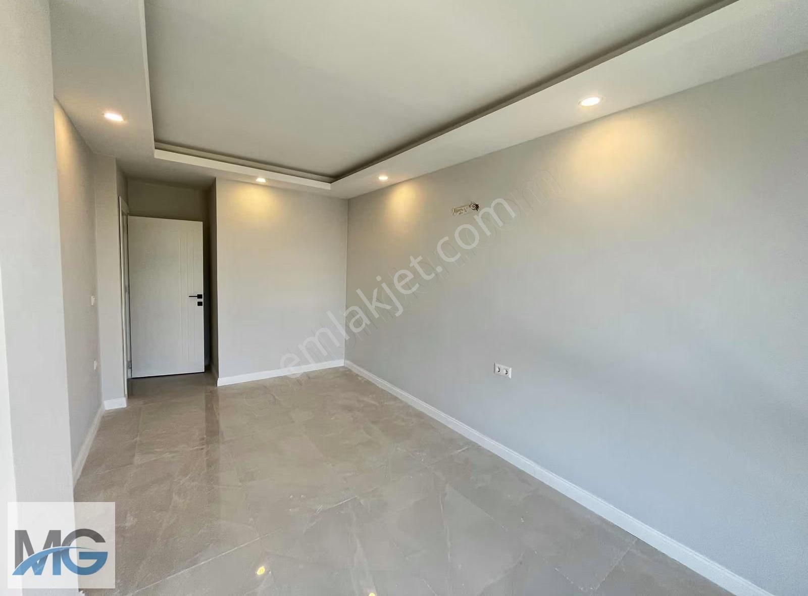 Side De Satılık Konumu Güzel Havuzlu Dubleks - Görsel 16