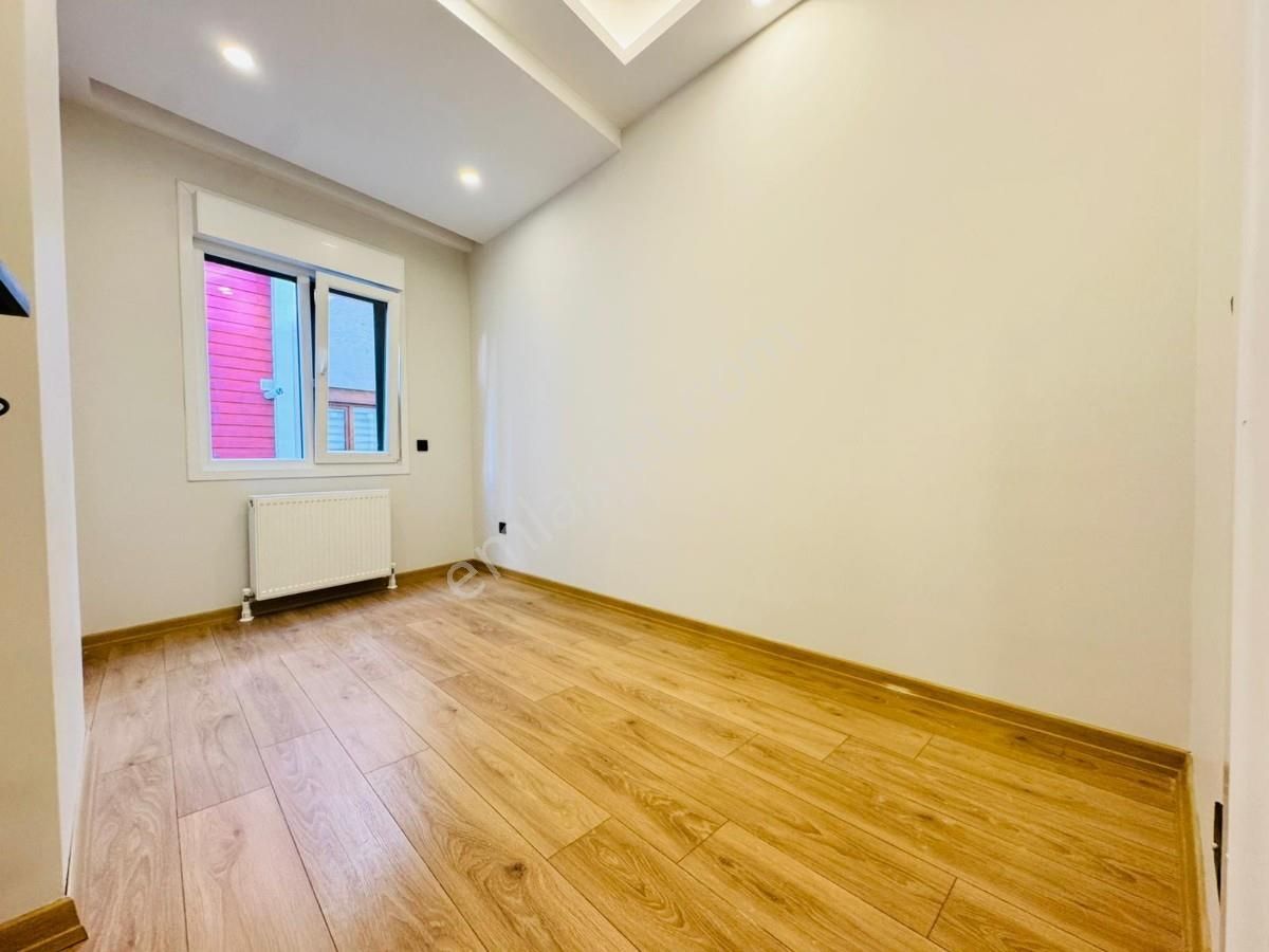 █ Konfor █ Altıntepe Minibüse 200 Mt Ön Cephe Ayrı Mutfaklı 3+1 - Görsel 23