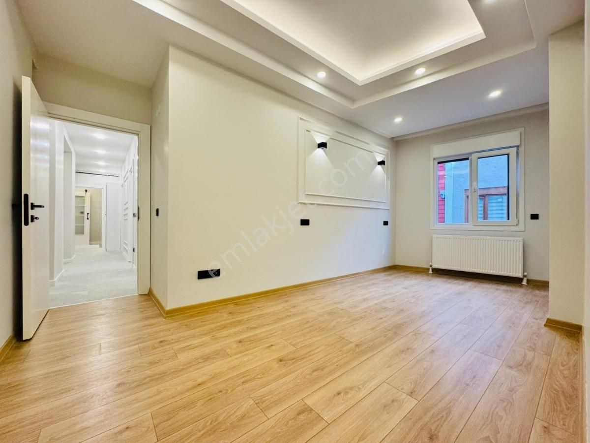 █ Konfor █ Altıntepe Minibüse 200 Mt Ön Cephe Ayrı Mutfaklı 3+1 - Görsel 20