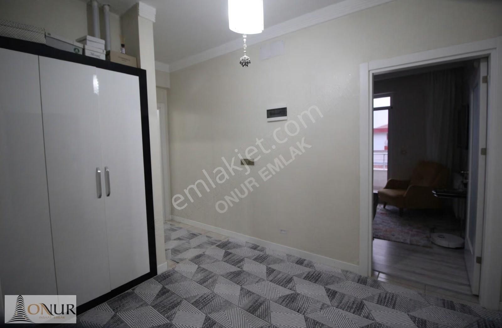 Onur Emlak Akabe Mah.fetih Cad. Ara Kat 3+1 Satılık Geniş Daire - Görsel 18