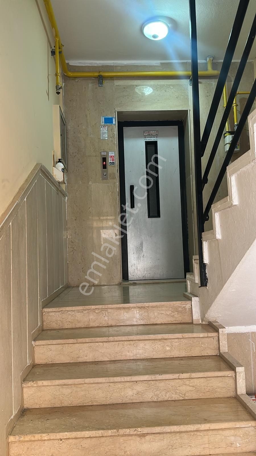 Binevler Mahallesinde Satılık 3+1 Bakımlı Asansörlü Daire - Görsel 18