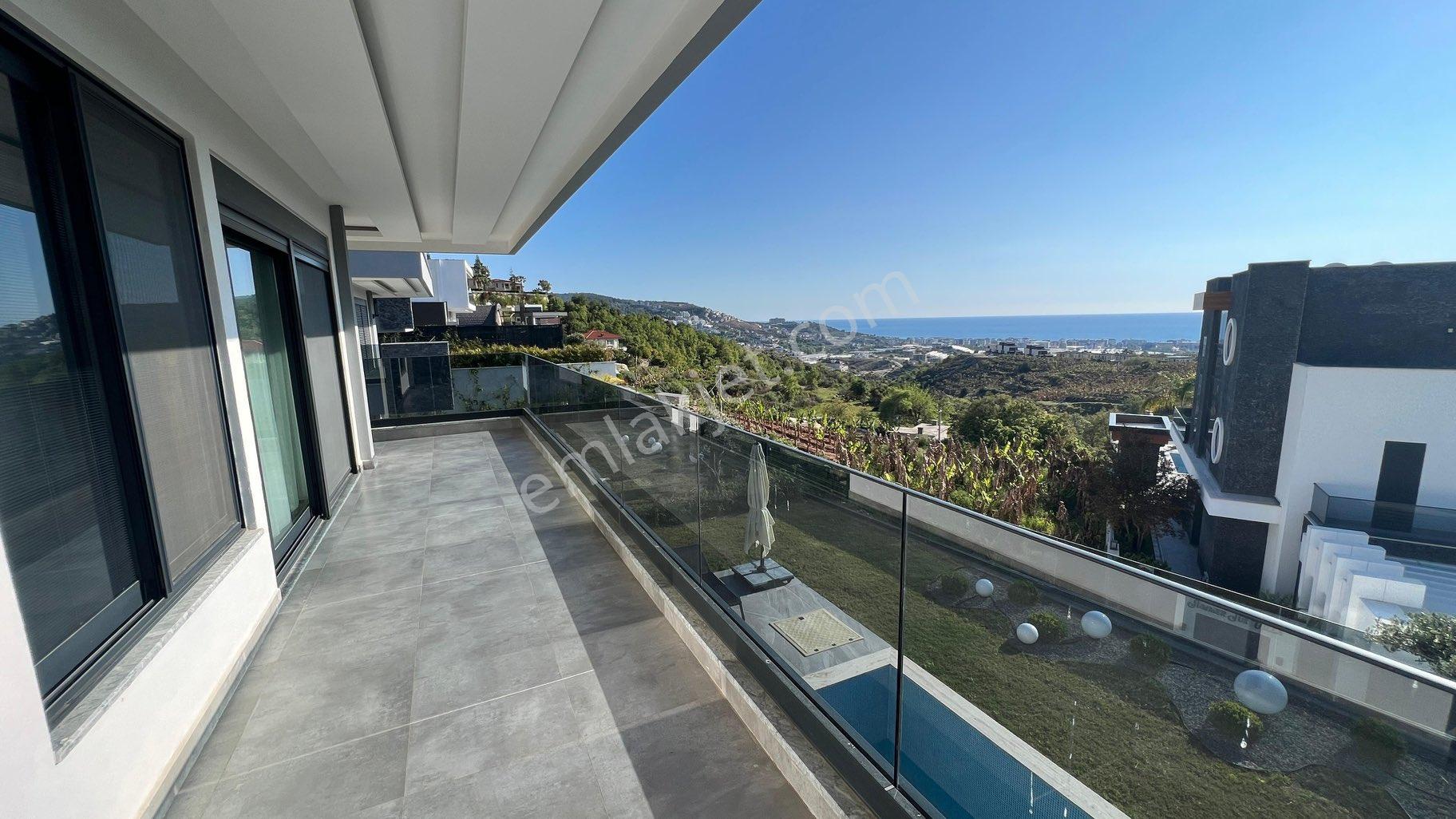 Deniz Manzaralı Eşyalı Satılık Villa - Görsel 14