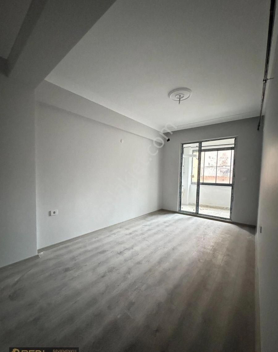 🏡 Real'den Çınarlı Mahallesi’nde Merkezi Konumda, Asansörlü 2+0 Ferah Daire! - Görsel 7