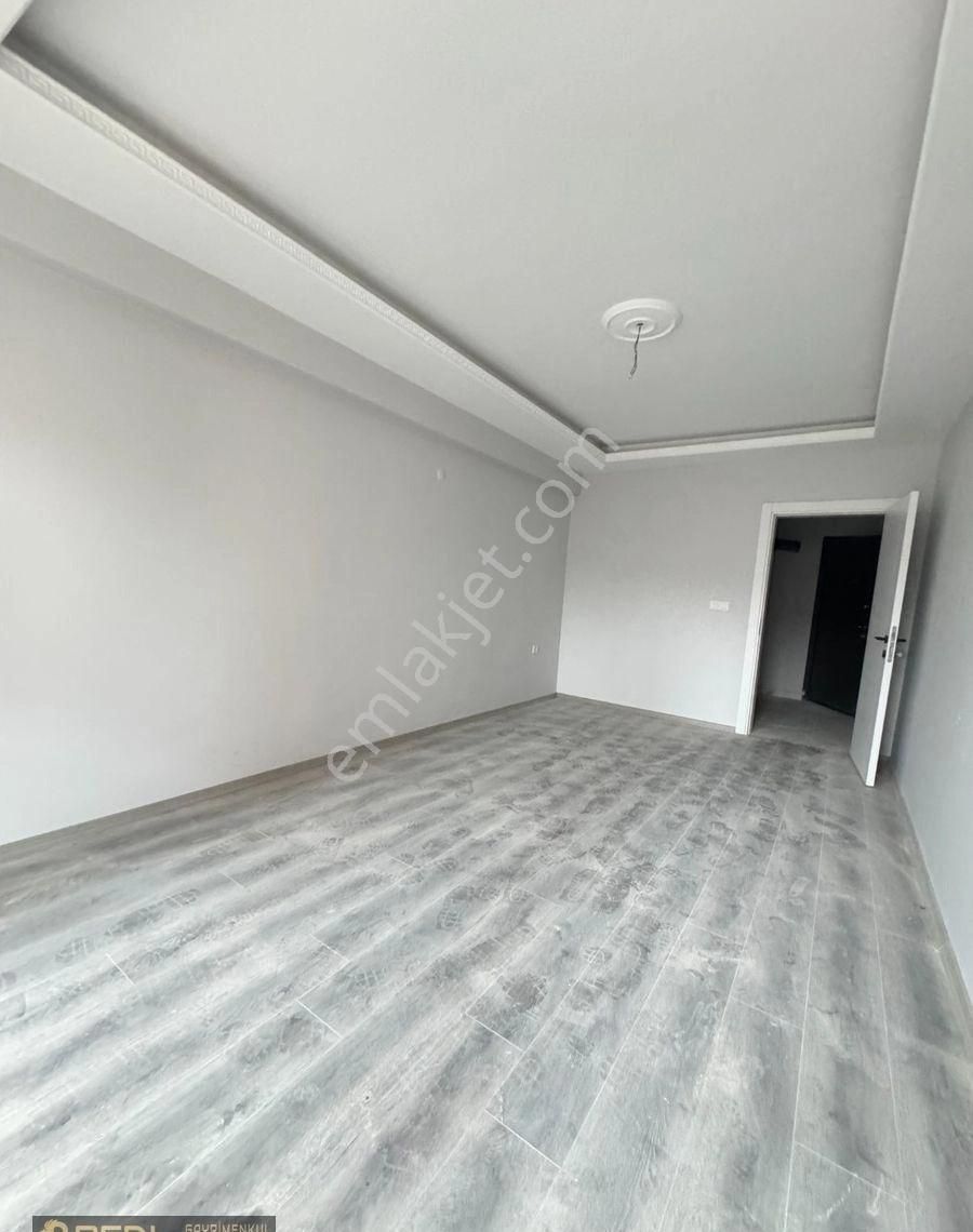 🏡 Real'den Çınarlı Mahallesi’nde Merkezi Konumda, Asansörlü 2+0 Ferah Daire! - Görsel 3