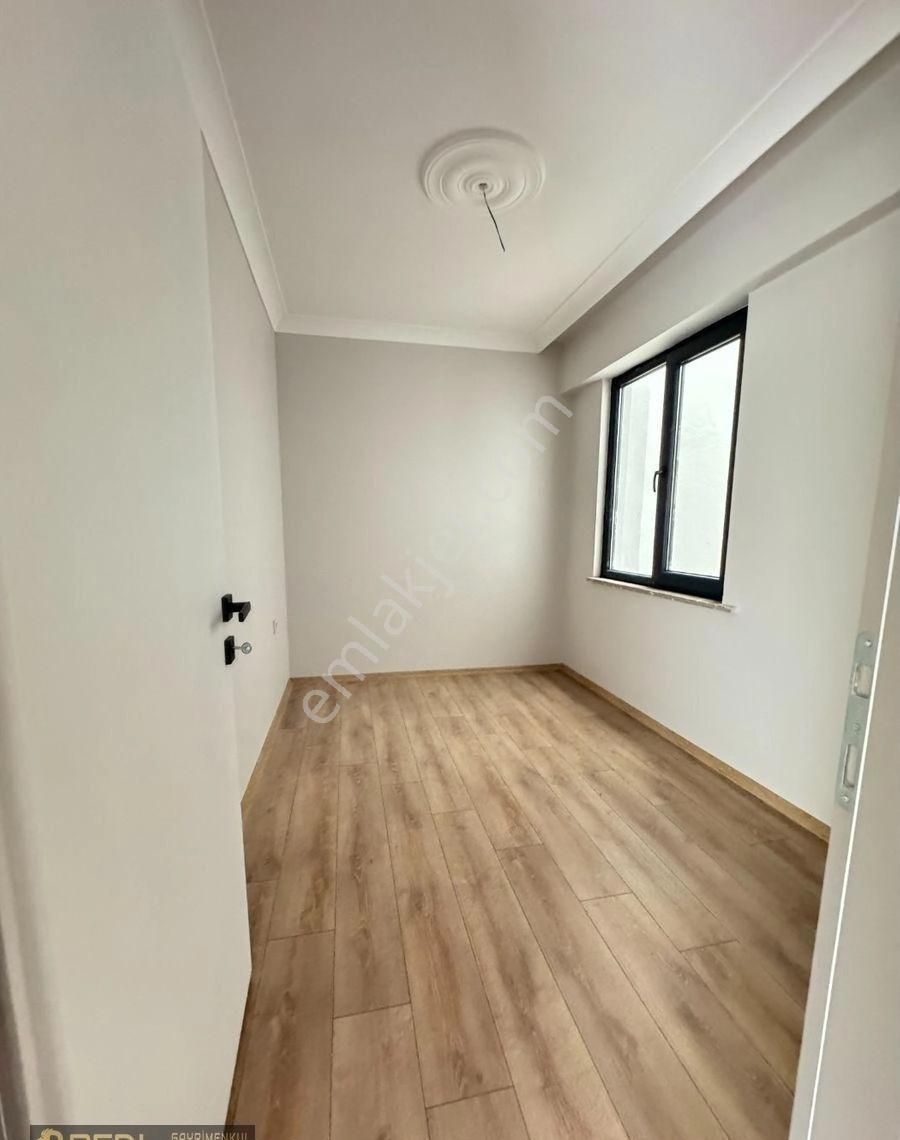 🏡 Real'den Çınarlı Mahallesi’nde Servet Çırpan Caddesi’ne Yakın Yeni Binada 2+1 Daire! - Görsel 3