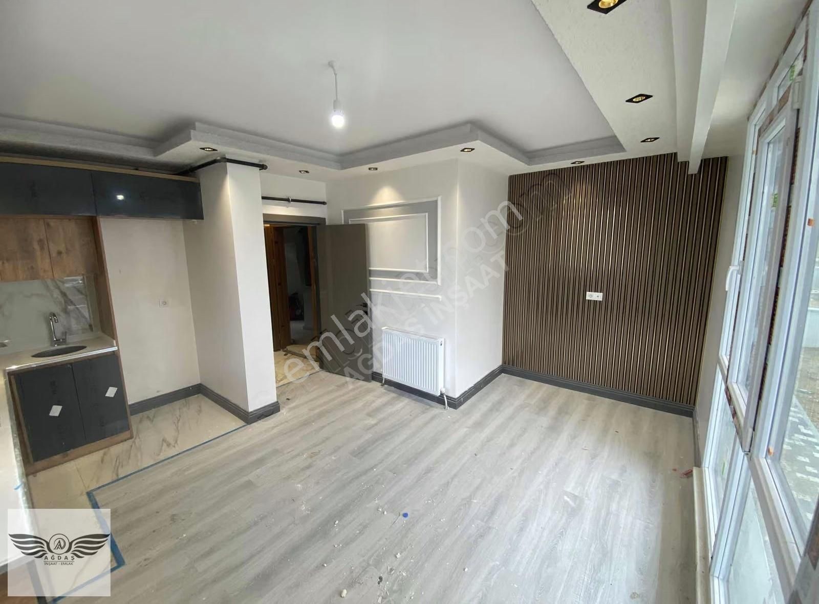 Kapaklı Bahçelievlerde 1+1 Ön Cephe Sıfır Daire - Görsel 9