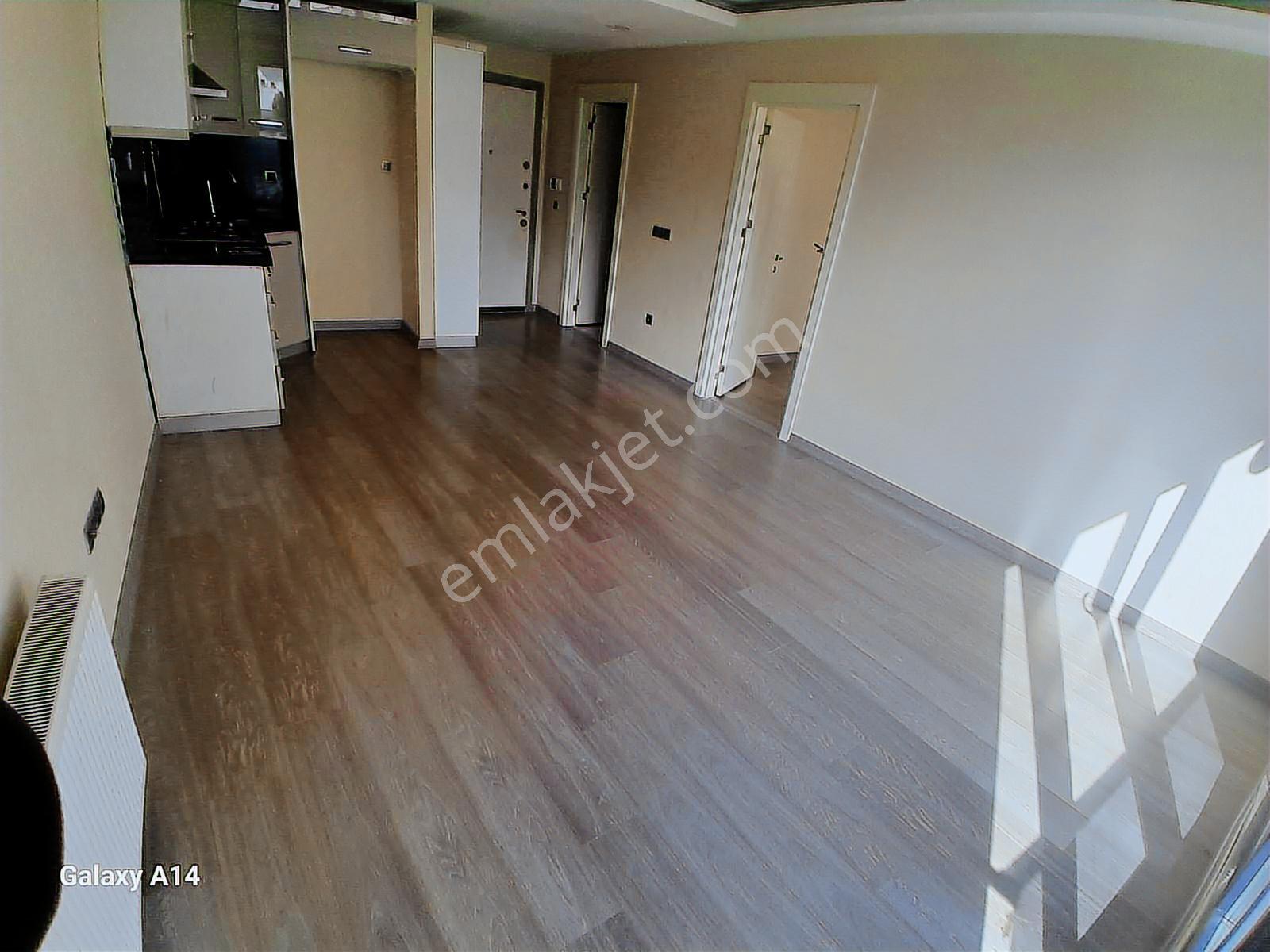 Eyüp Karadolapta Hisarpanorama Sitesınde Satılık 1+1 Daire - Görsel 3