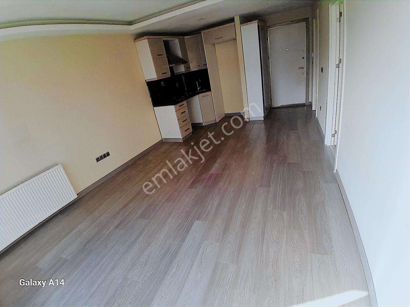 Eyüp Karadolapta Hisarpanorama Sitesınde Satılık 1+1 Daire - Görsel 26